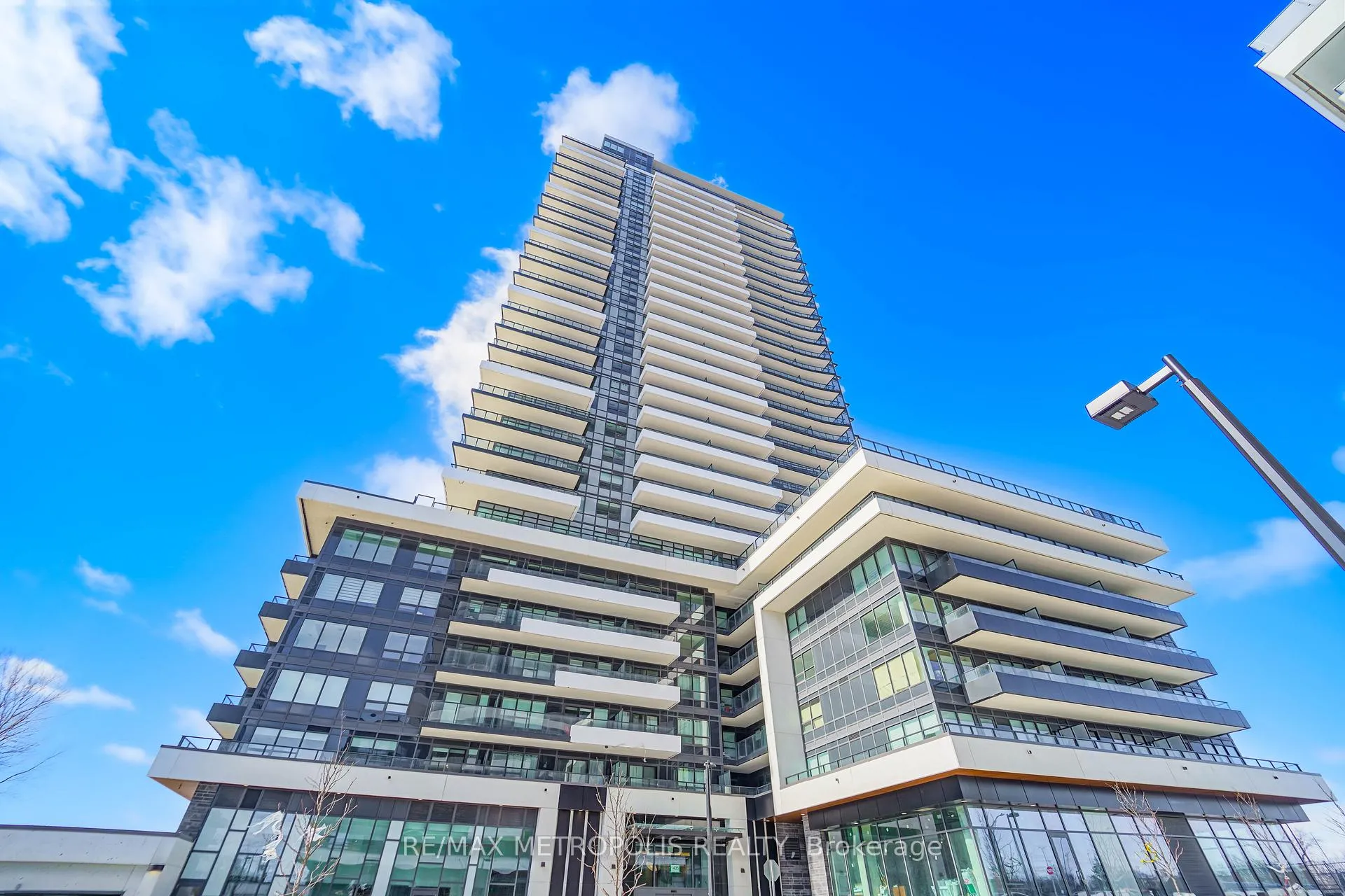 Photo 3 of Unit 3106, 1435 Celebration Drive, Pickering, Bay Ridges — HOMEH