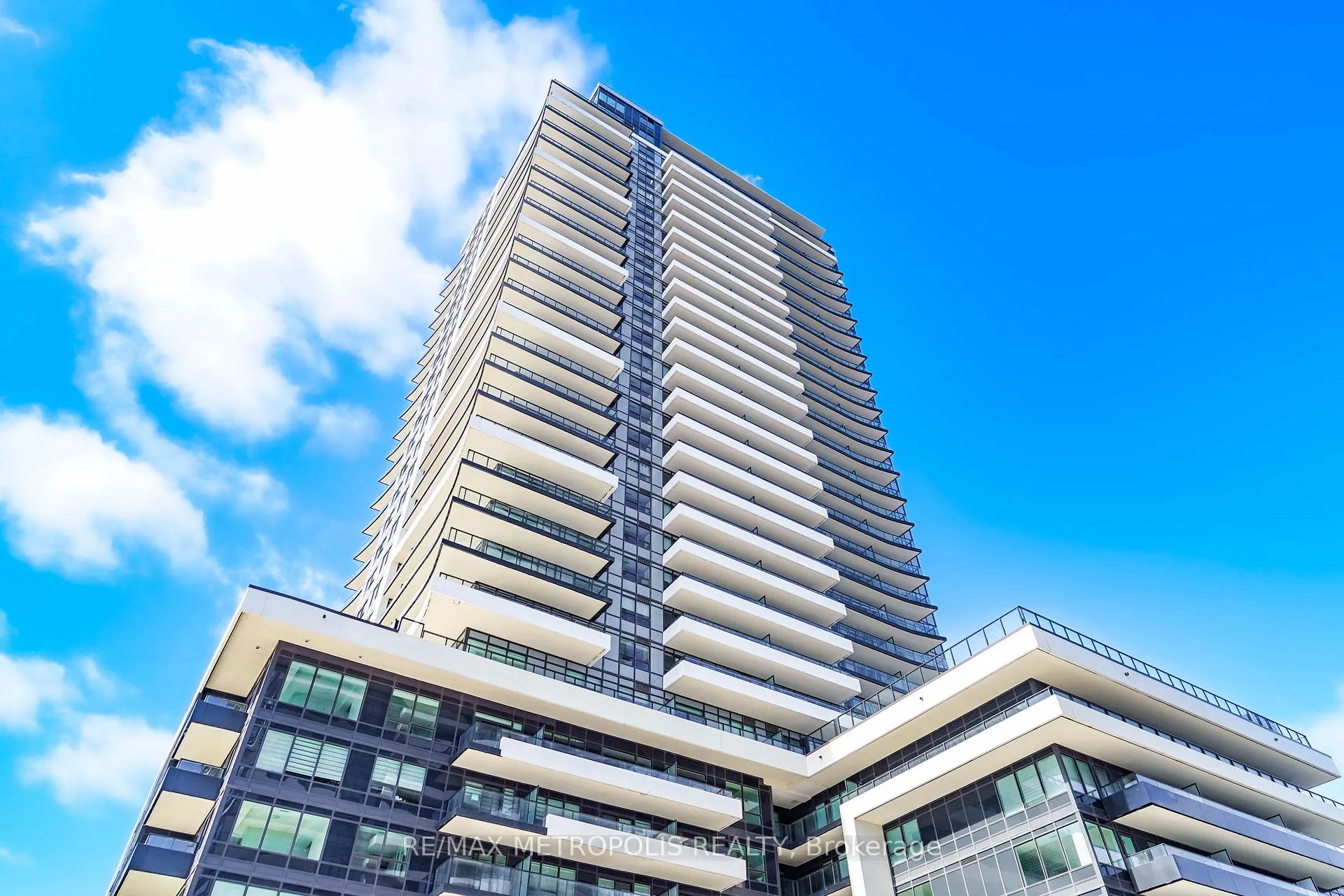 Photo 5 of Unit 3106, 1435 Celebration Drive, Pickering, Bay Ridges — HOMEH