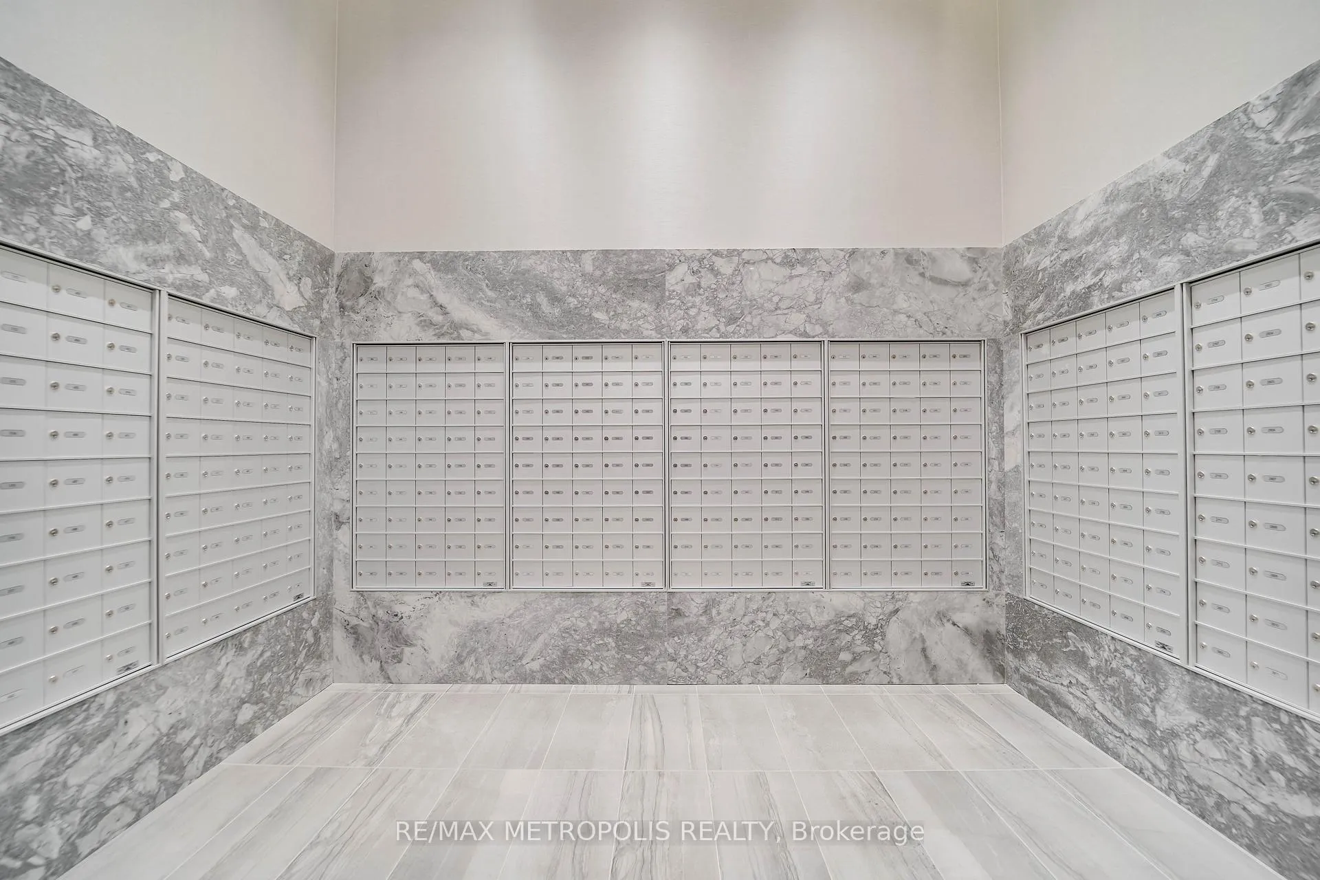 Photo 9 of Unit 3106, 1435 Celebration Drive, Pickering, Bay Ridges — HOMEH