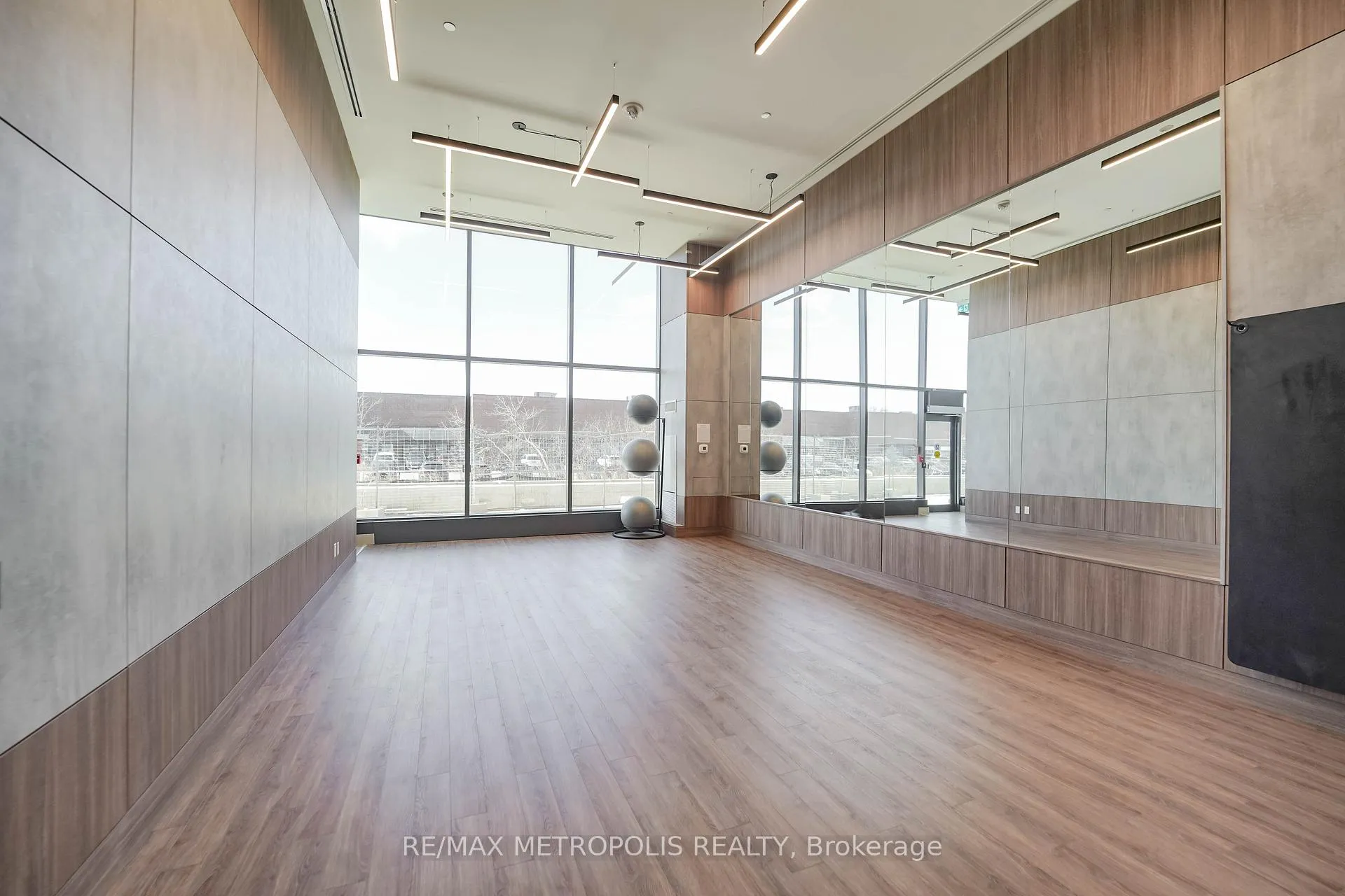 Photo 10 of Unit 3106, 1435 Celebration Drive, Pickering, Bay Ridges — HOMEH