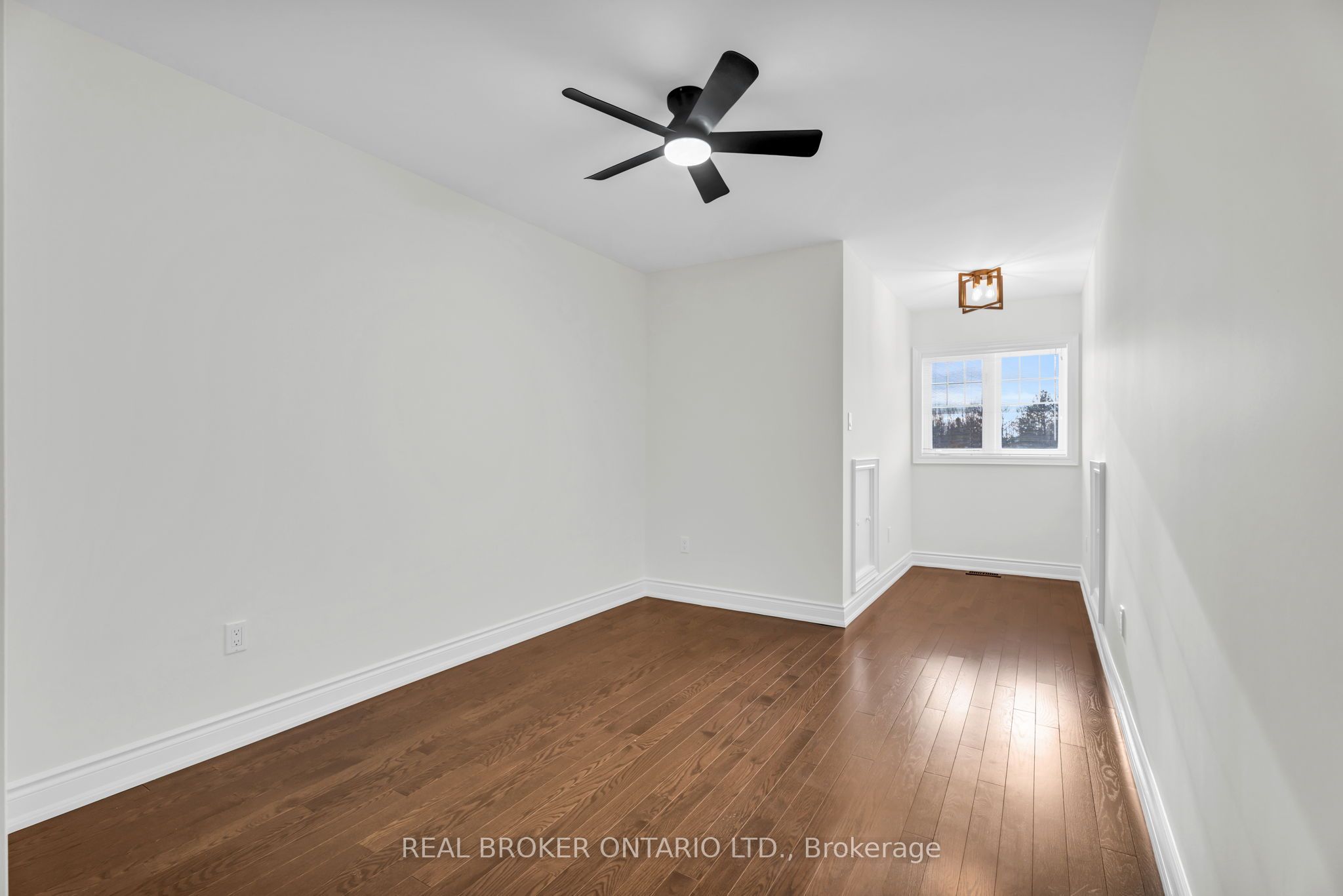 Photo 29 of 24 Savannah Crescent, Wasaga Beach — HOMEH