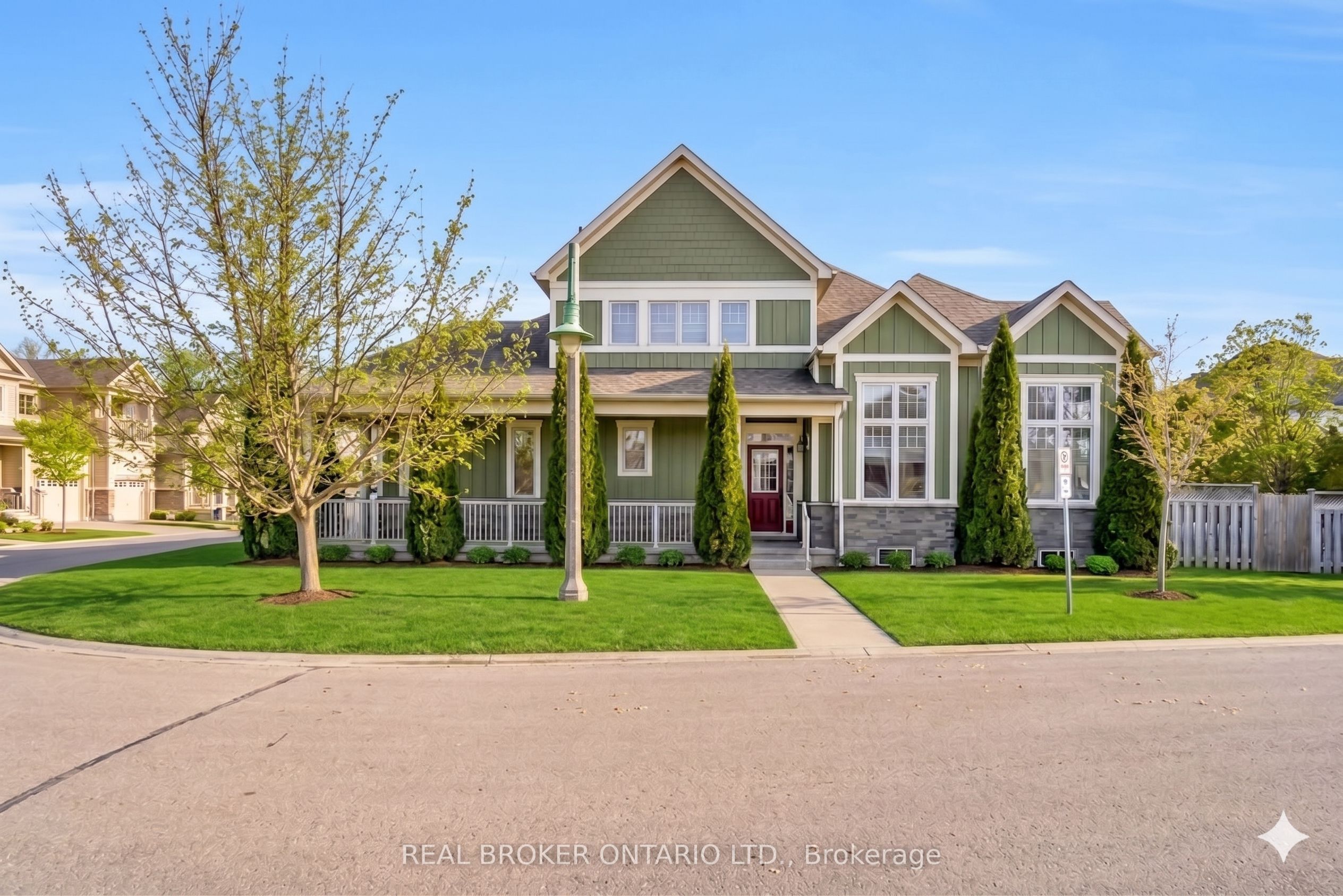 Photo 1 of 24 Savannah Crescent, Wasaga Beach — HOMEH
