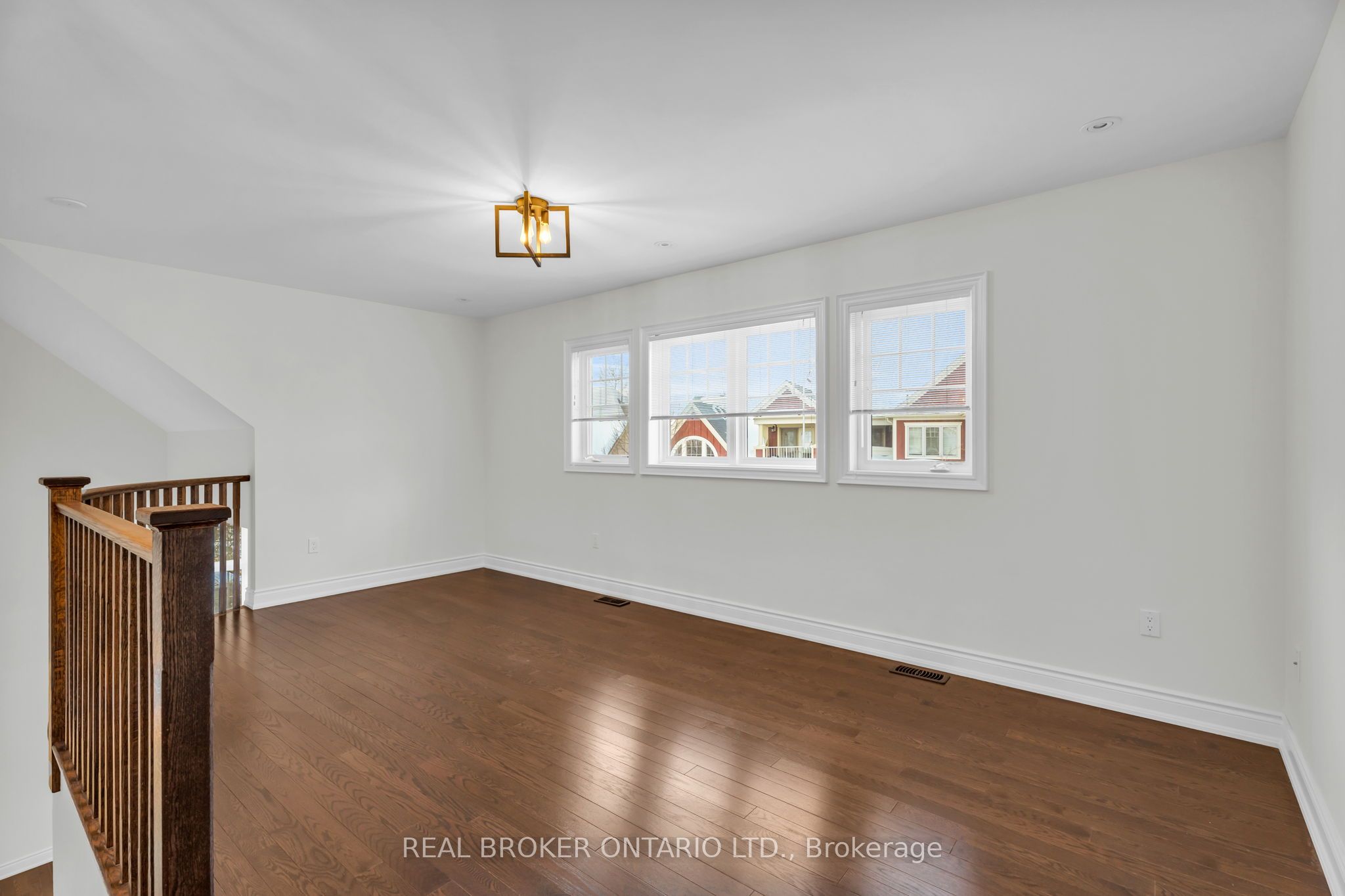 Photo 28 of 24 Savannah Crescent, Wasaga Beach — HOMEH