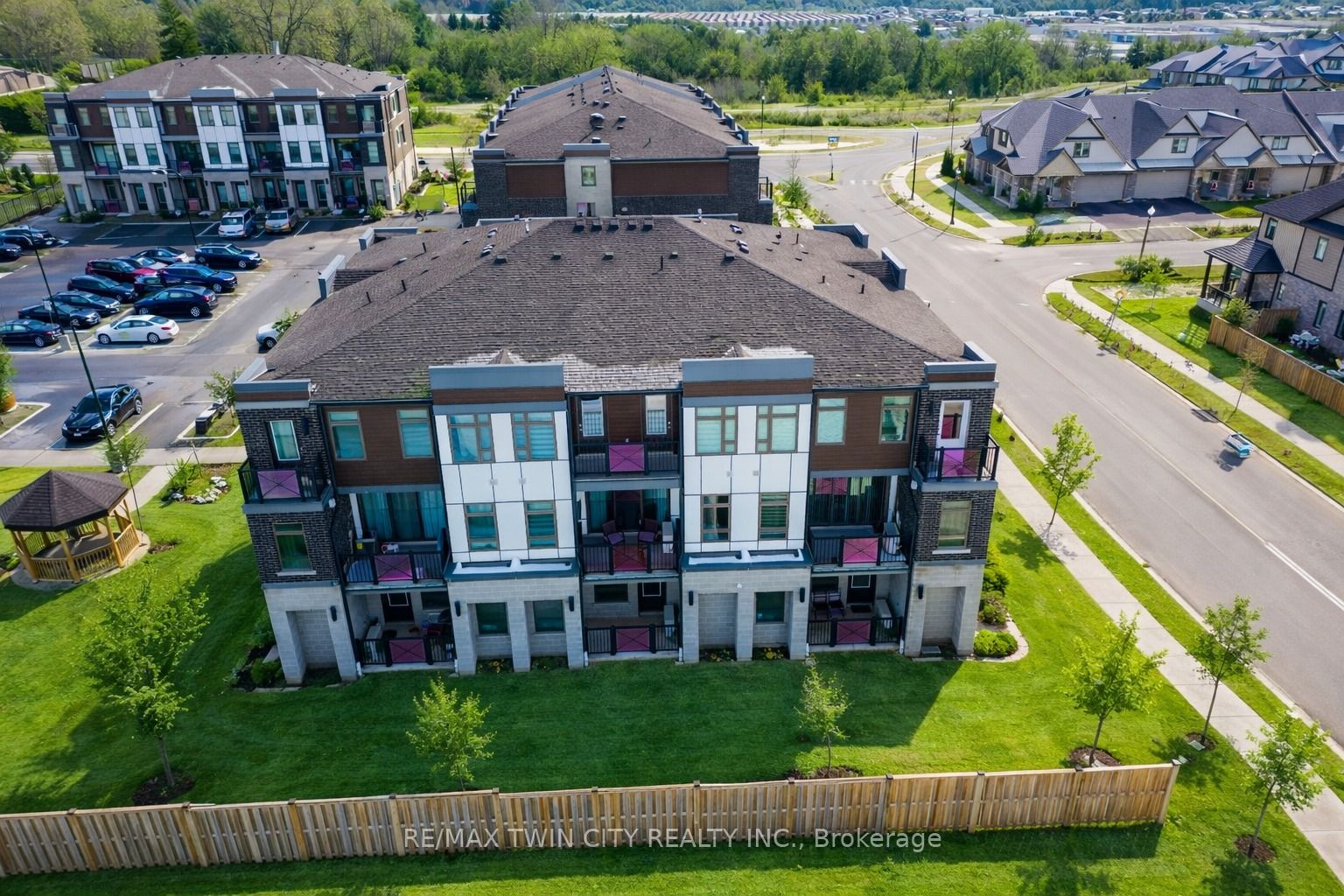 Photo 29 of Unit 1F, 155 Thomas Slee Drive, Kitchener — HOMEH