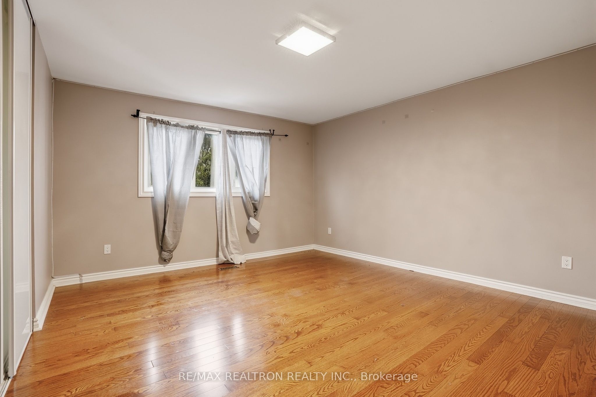 Photo 22 of Unit Main, 18 Ivybridge Drive, Brampton, Madoc — HOMEH