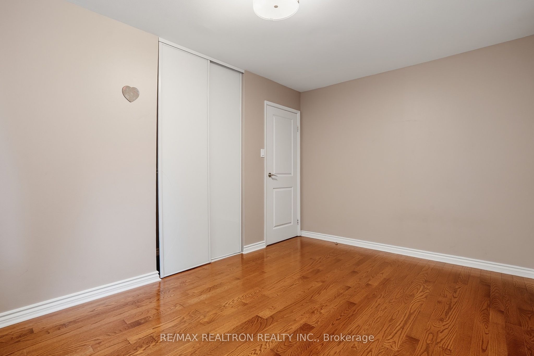Photo 25 of Unit Main, 18 Ivybridge Drive, Brampton, Madoc — HOMEH