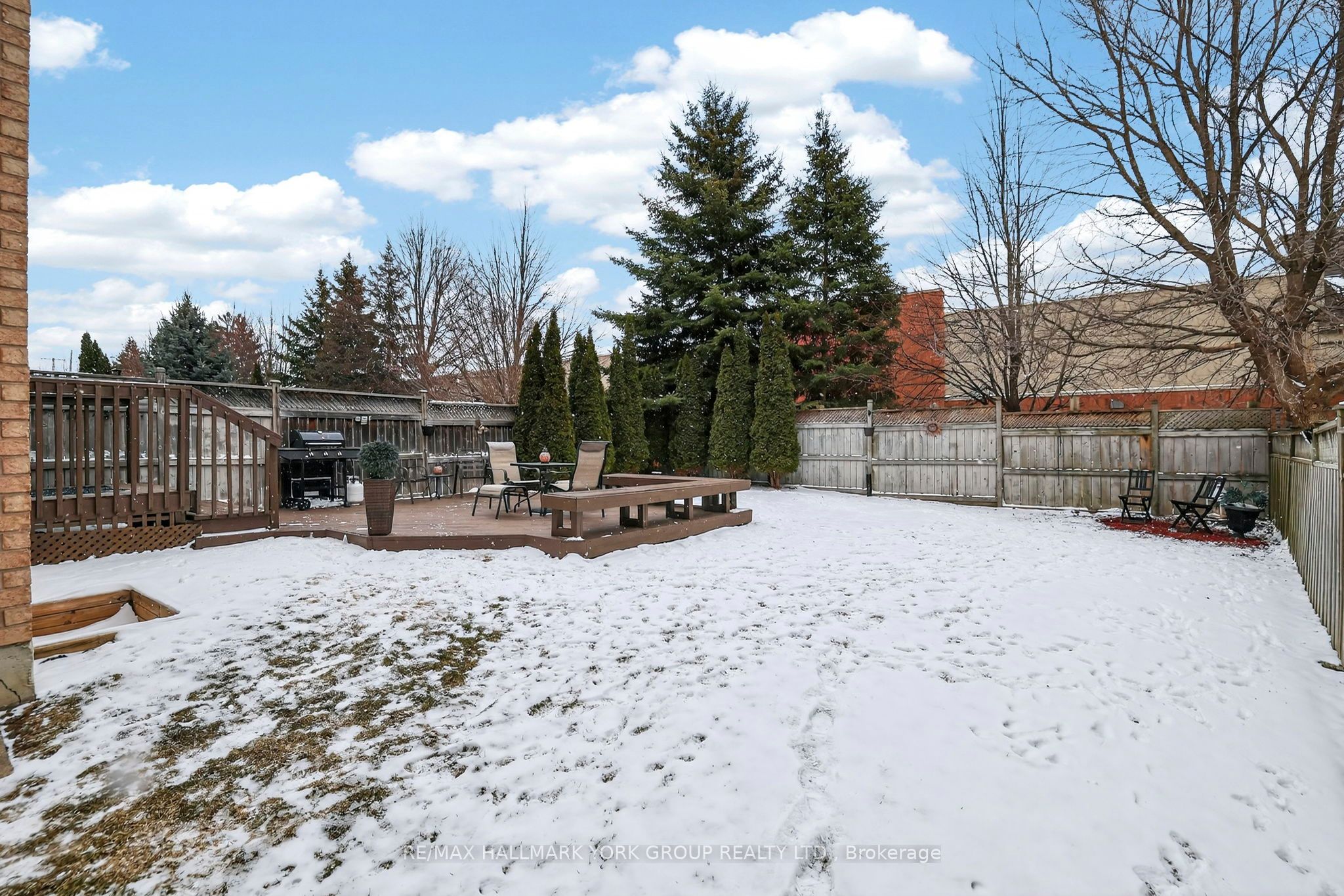Photo 30 of 41 Baywell Crescent, Aurora, Bayview Wellington — HOMEH