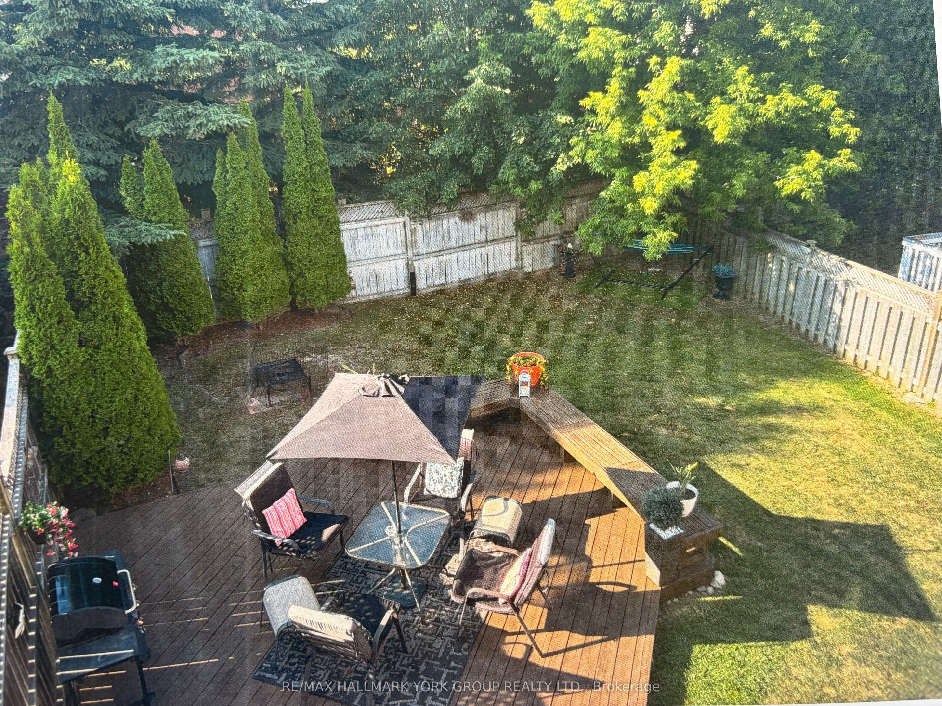 Photo 33 of 41 Baywell Crescent, Aurora, Bayview Wellington — HOMEH