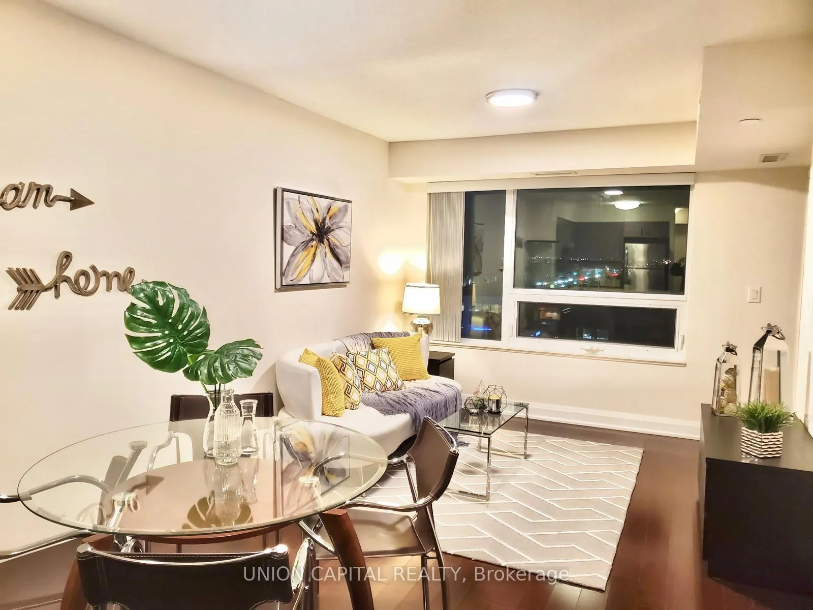 Front of Unit 910, 1 Uptown Drive