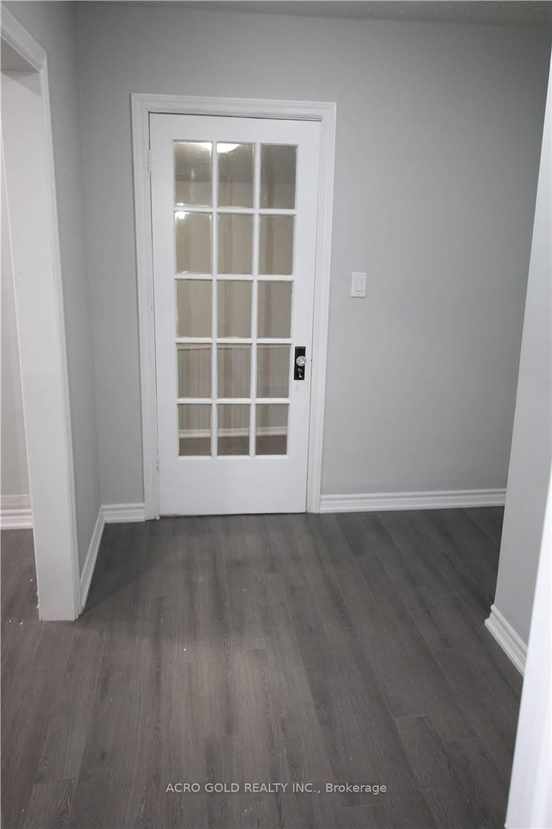 Photo 3 of Unit 02, 297 Cumberland Avenue, Hamilton, Blakeley — HOMEH