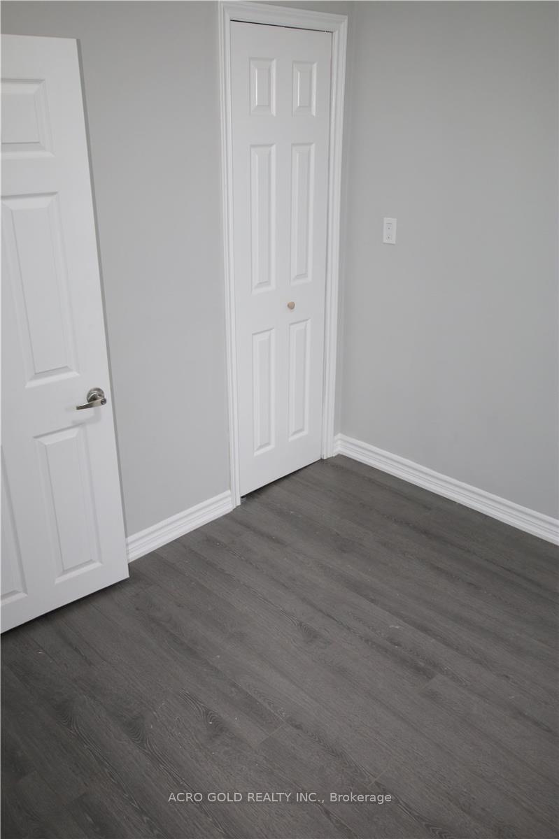 Photo 8 of Unit 02, 297 Cumberland Avenue, Hamilton, Blakeley — HOMEH