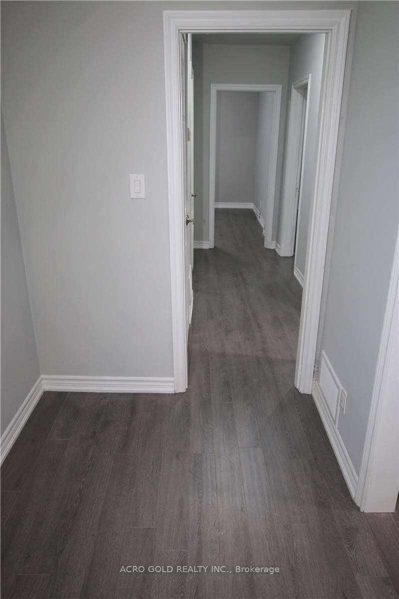 Photo 12 of Unit 02, 297 Cumberland Avenue, Hamilton, Blakeley — HOMEH