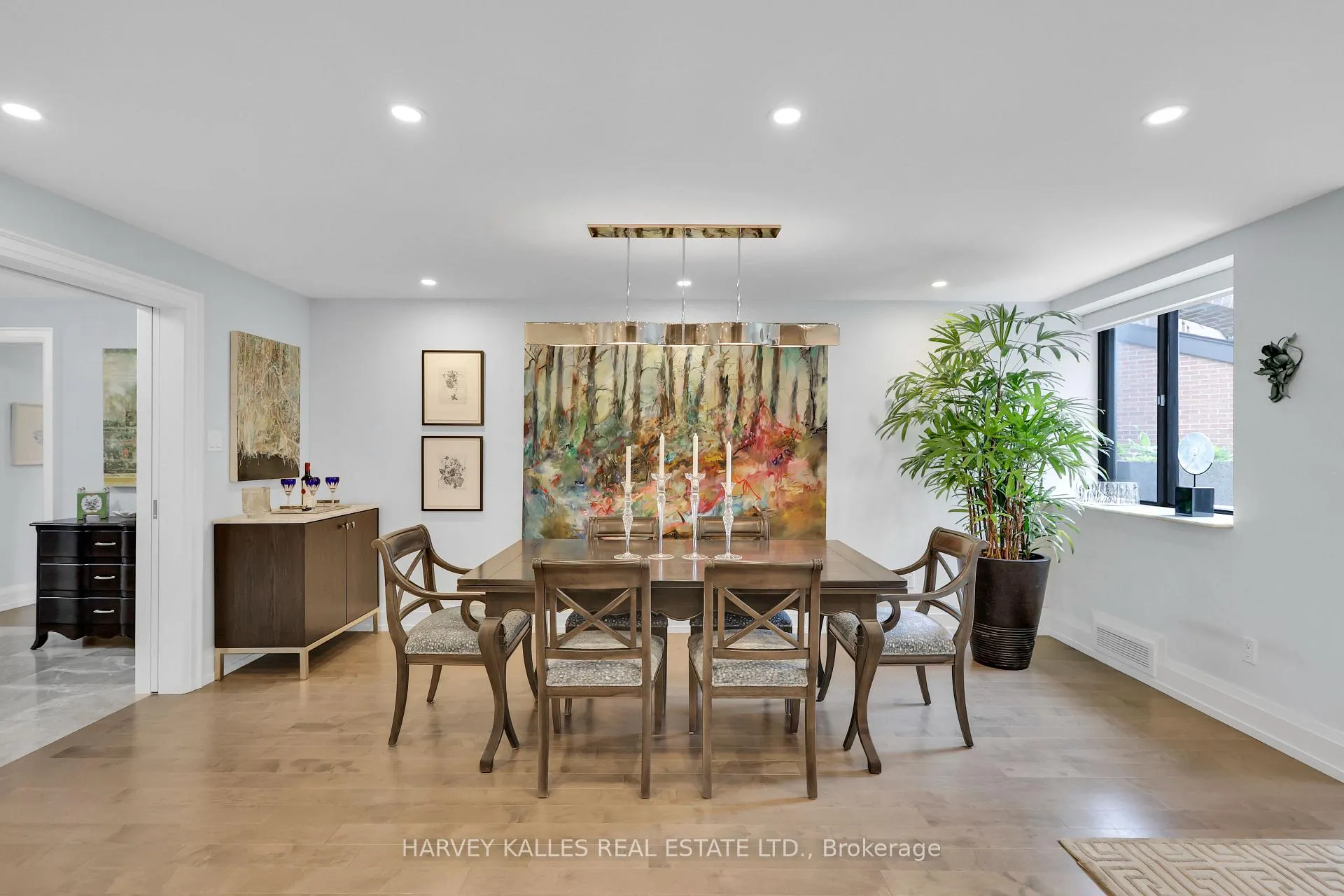 Photo 4 of Unit 324-325, 40 Sylvan Valley Way, Toronto, Bedford Park-Nortown — HOMEH