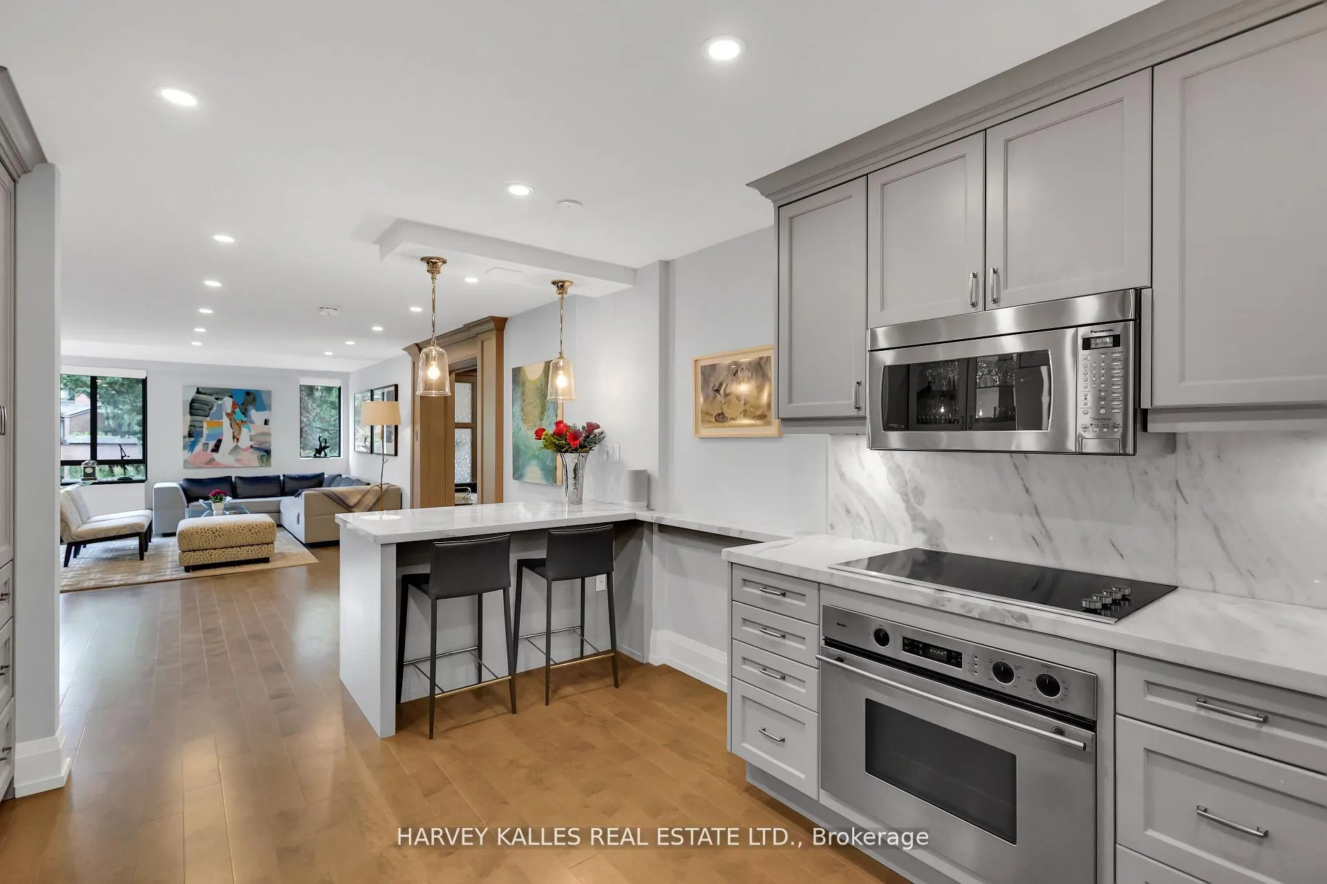 Photo 9 of Unit 324-325, 40 Sylvan Valley Way, Toronto, Bedford Park-Nortown — HOMEH