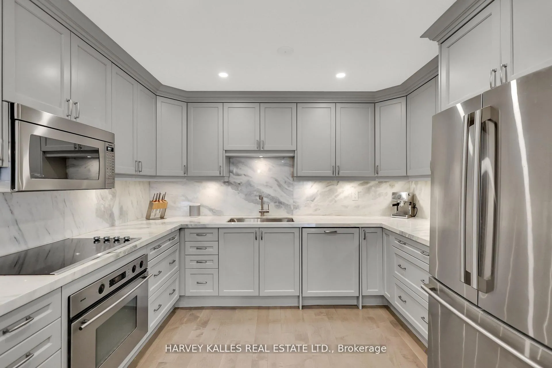 Photo 12 of Unit 324-325, 40 Sylvan Valley Way, Toronto, Bedford Park-Nortown — HOMEH