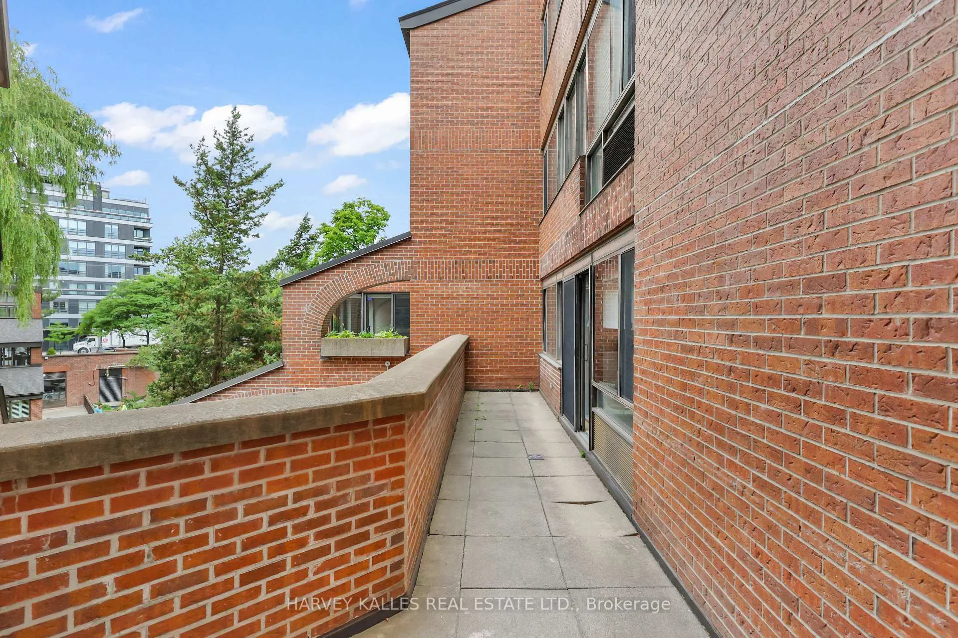 Photo 23 of Unit 324-325, 40 Sylvan Valley Way, Toronto, Bedford Park-Nortown — HOMEH