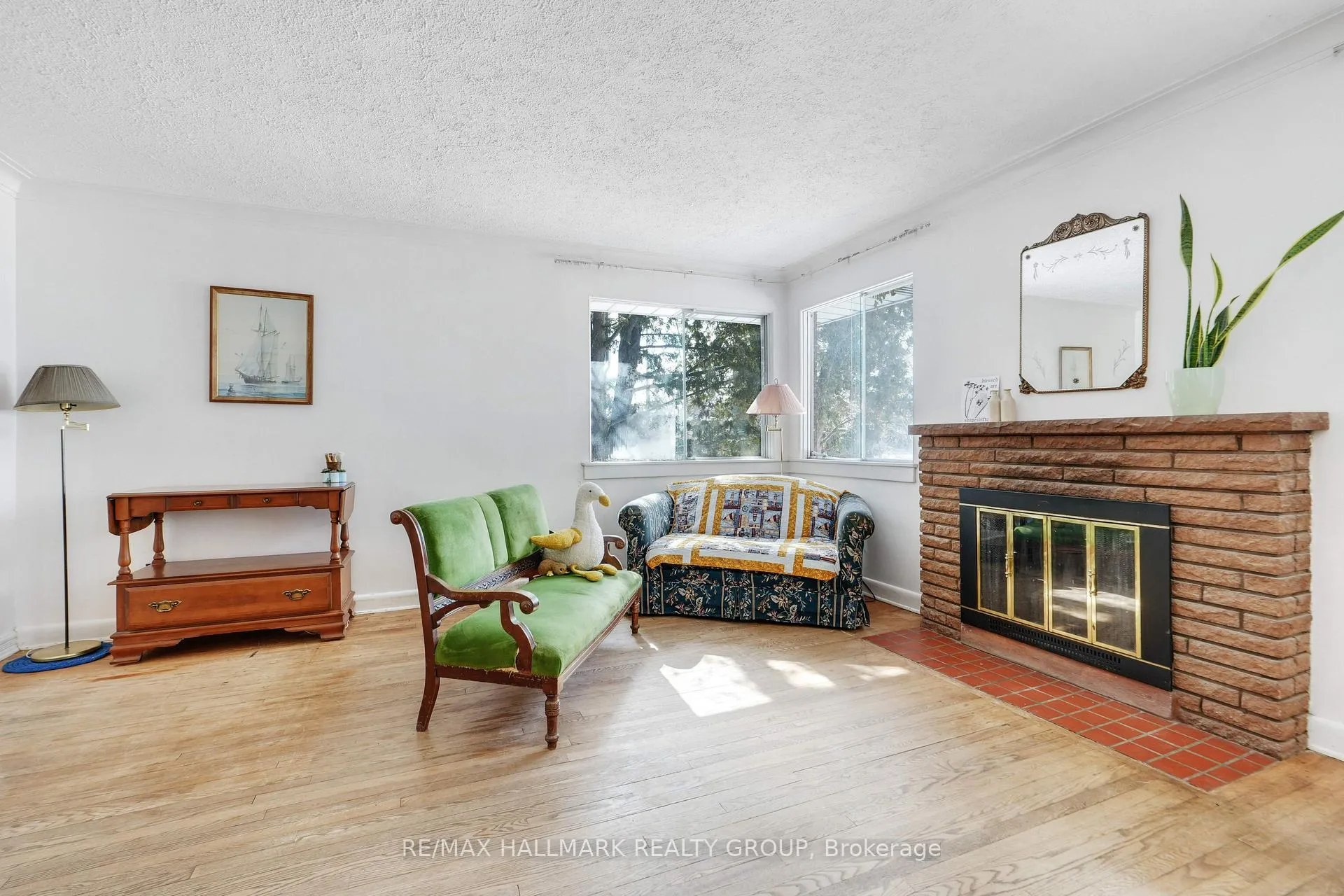 Photo 9 of 1289 Evans Boulevard, Ottawa, Alta Vista — HOMEH
