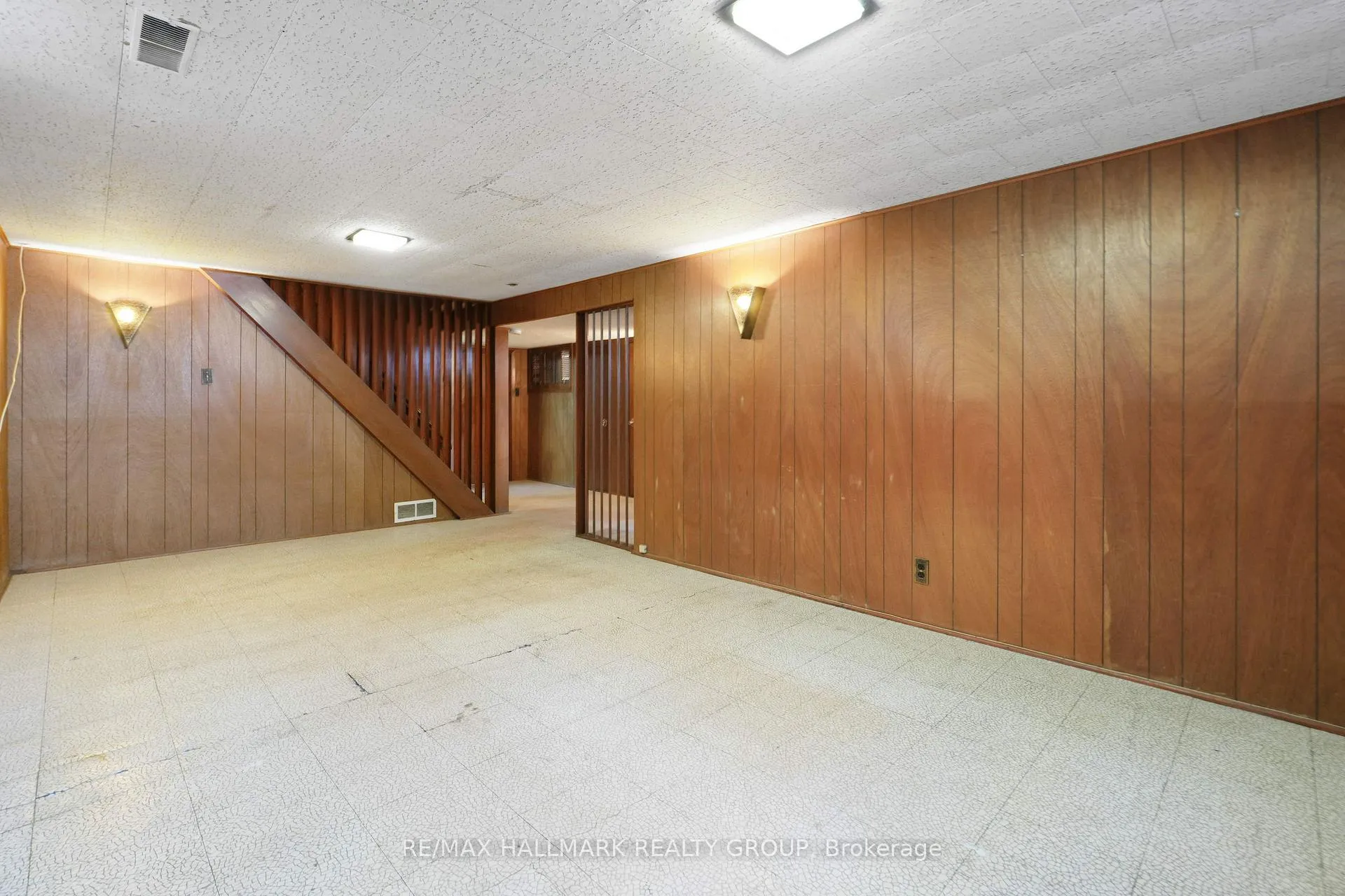 Photo 27 of 1289 Evans Boulevard, Ottawa, Alta Vista — HOMEH