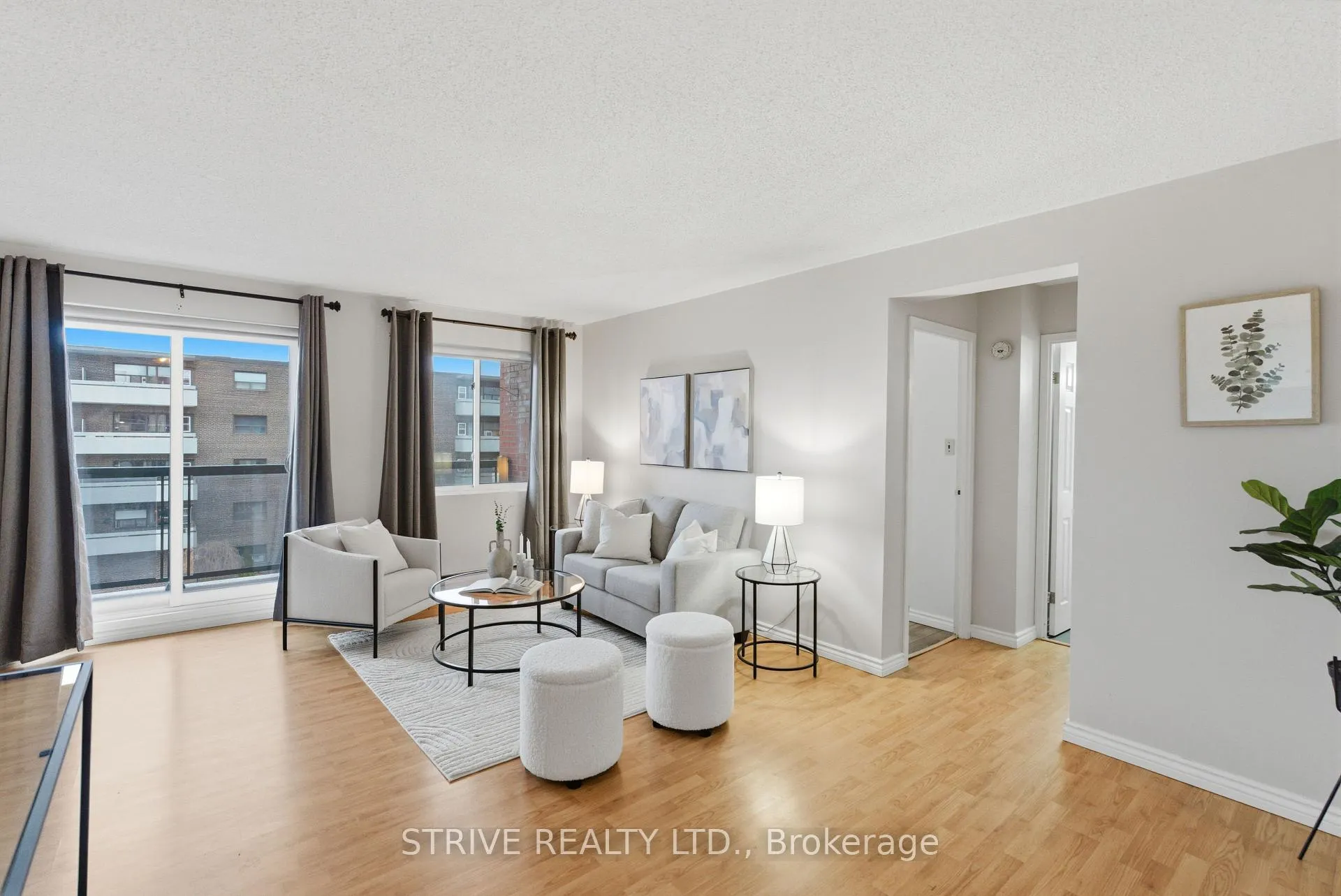 Photo 6 of Unit 408, 131 Taunton Road E, Oshawa, Centennial — HOMEH