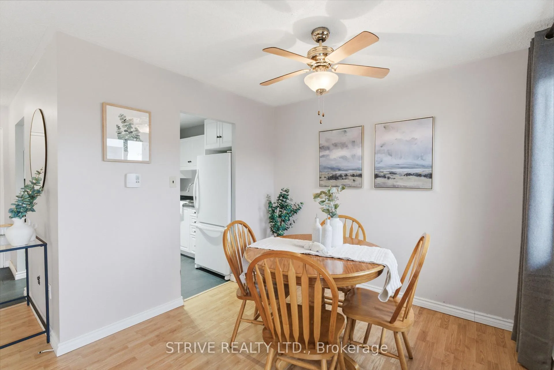 Photo 11 of Unit 408, 131 Taunton Road E, Oshawa, Centennial — HOMEH