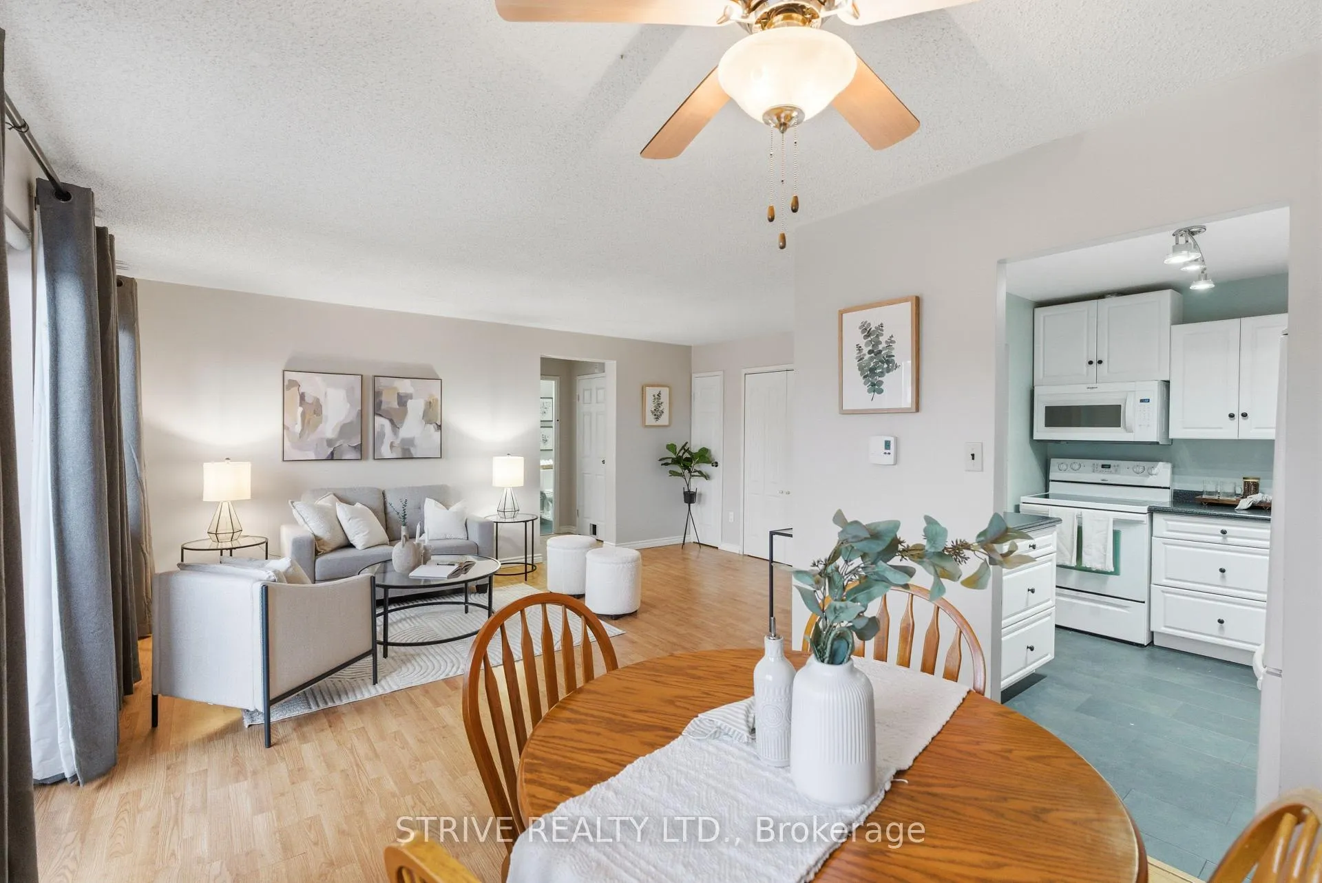Photo 17 of Unit 408, 131 Taunton Road E, Oshawa, Centennial — HOMEH
