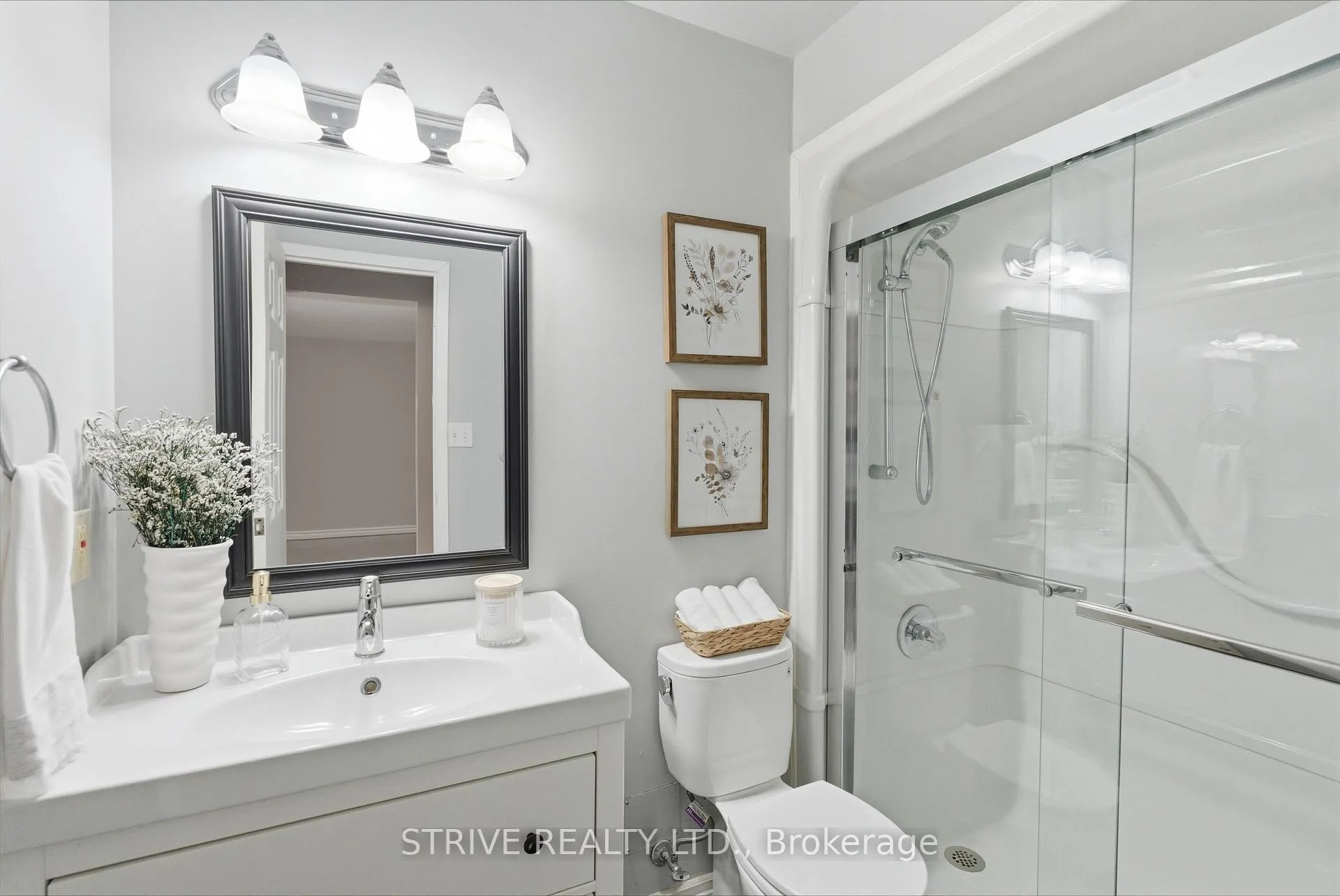 Photo 22 of Unit 408, 131 Taunton Road E, Oshawa, Centennial — HOMEH