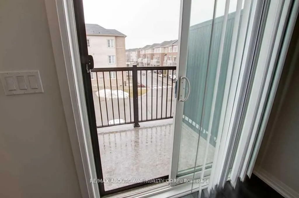 Photo 9 of Unit 203, 1202 Main Street E, Milton, Dempsey — HOMEH