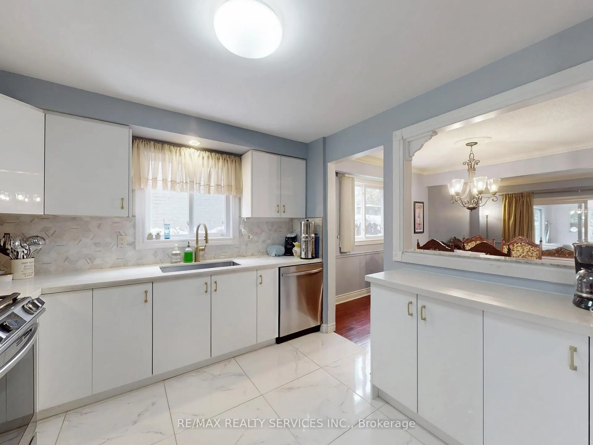 Photo 10 of 9 Malabar Crescent, Brampton, Central Park — HOMEH