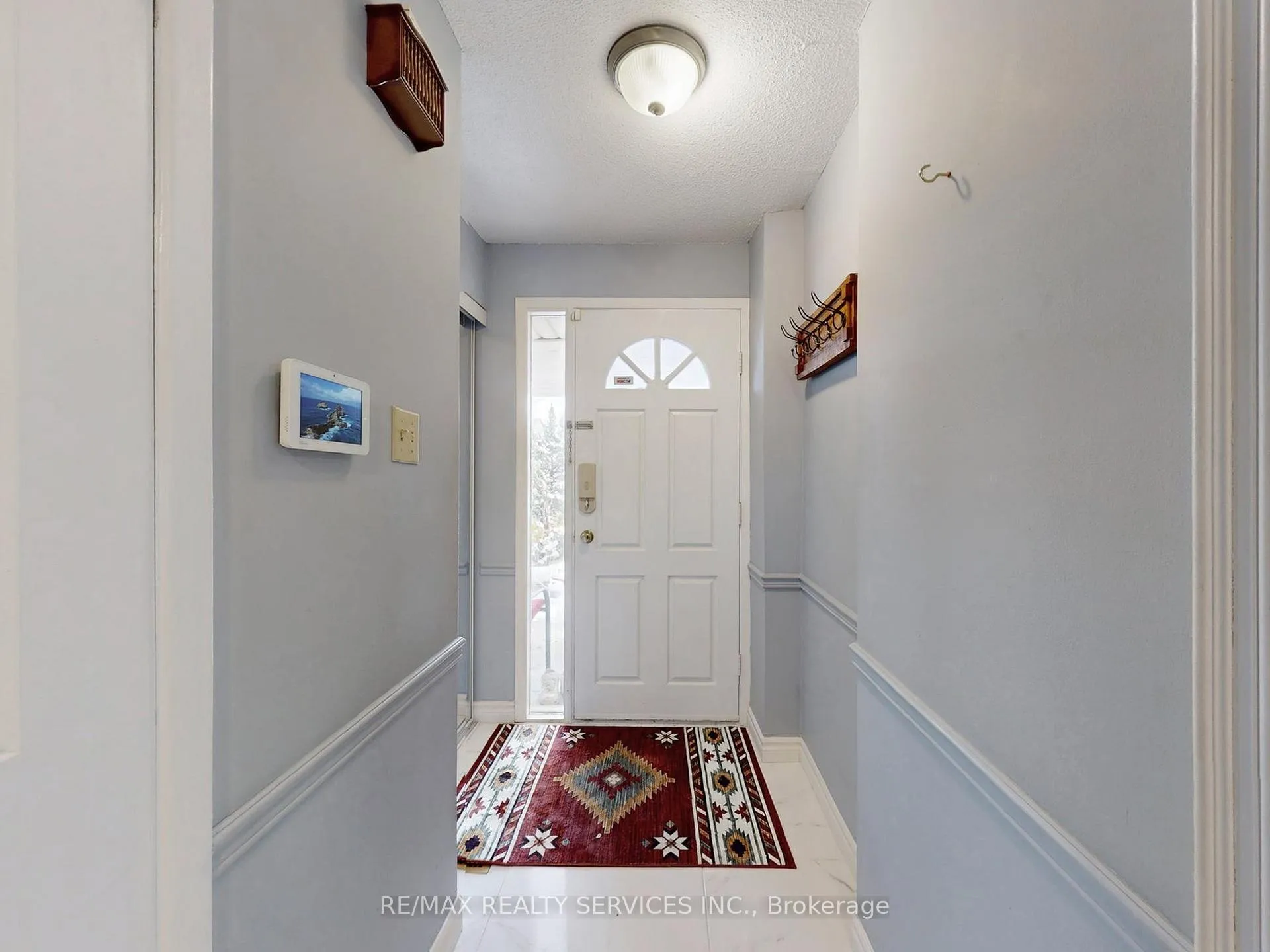 Photo 17 of 9 Malabar Crescent, Brampton, Central Park — HOMEH