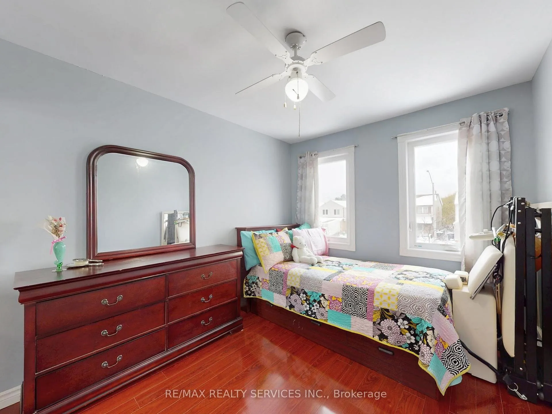 Photo 24 of 9 Malabar Crescent, Brampton, Central Park — HOMEH