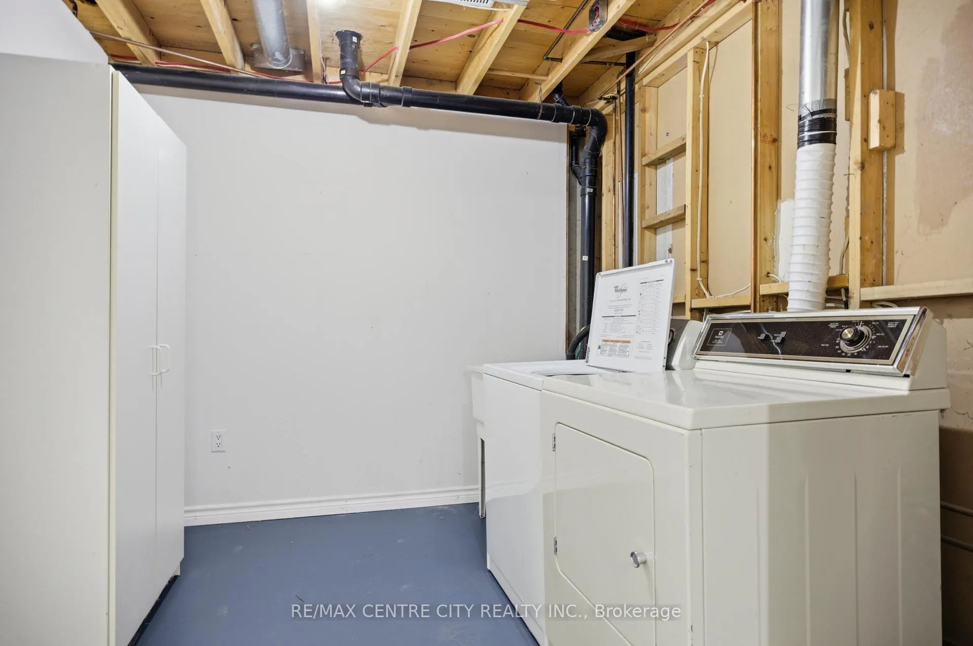 Photo 18 of 14 Juno Drive, St. Thomas — HOMEH