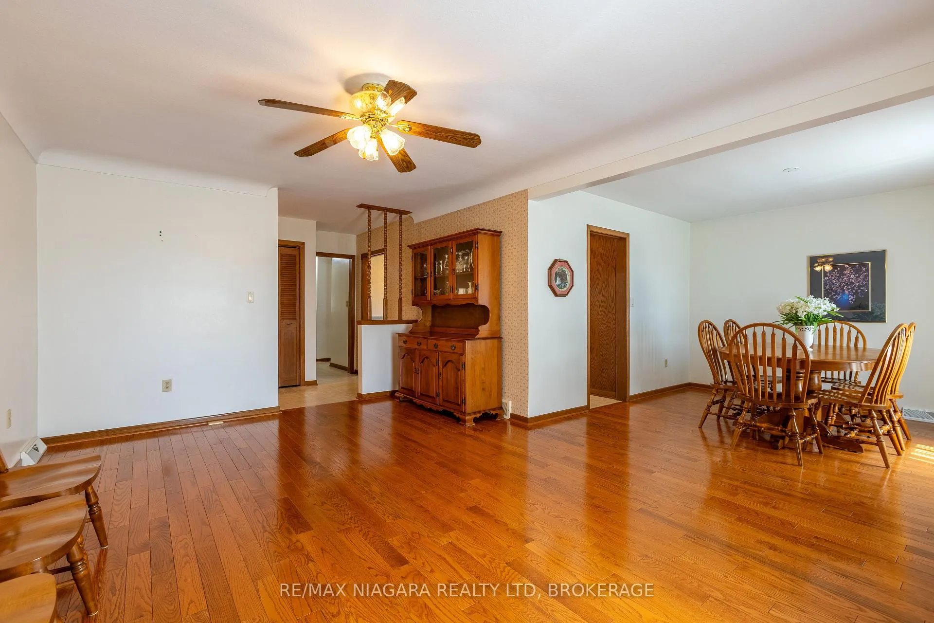 Photo 7 of 82 Westwood Crescent, Welland, Prince Charles — HOMEH