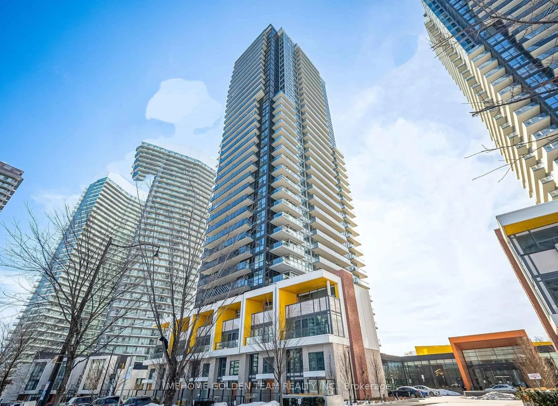 Front of Unit 2707, 27 Mcmahon Drive