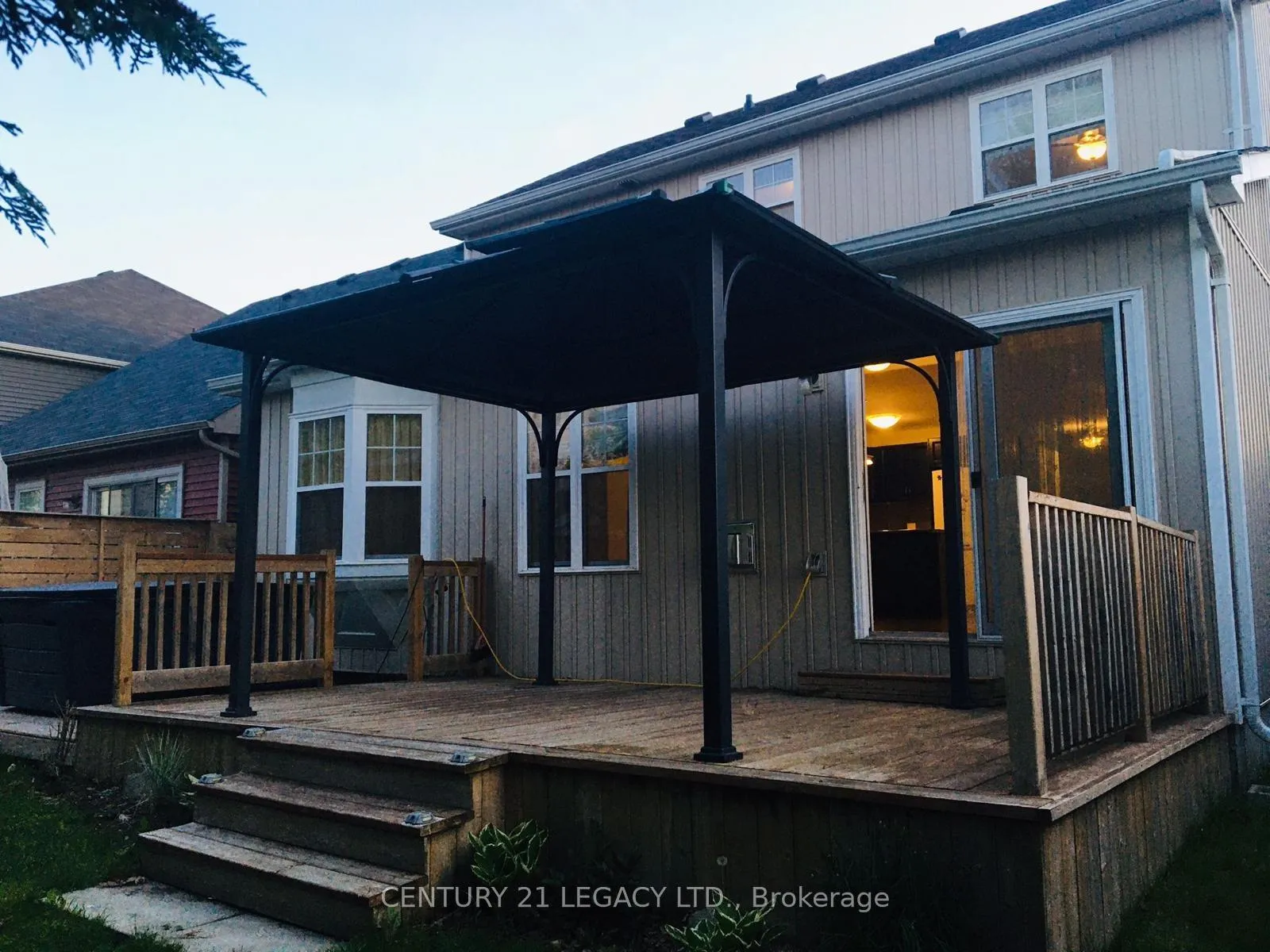Photo 2 of 621 Grange Way, Peterborough, Northcrest Ward 5 — HOMEH