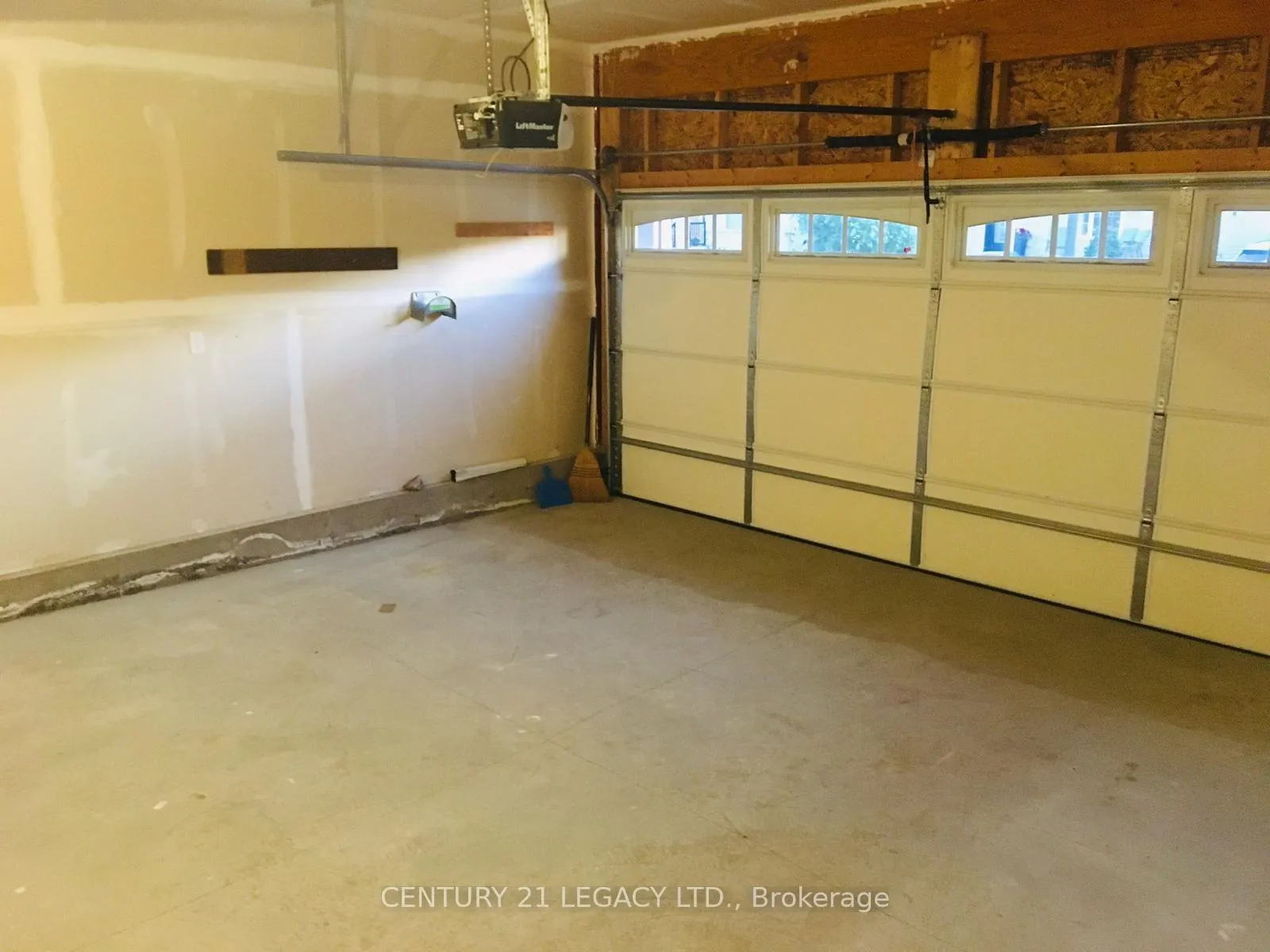 Photo 15 of 621 Grange Way, Peterborough, Northcrest Ward 5 — HOMEH
