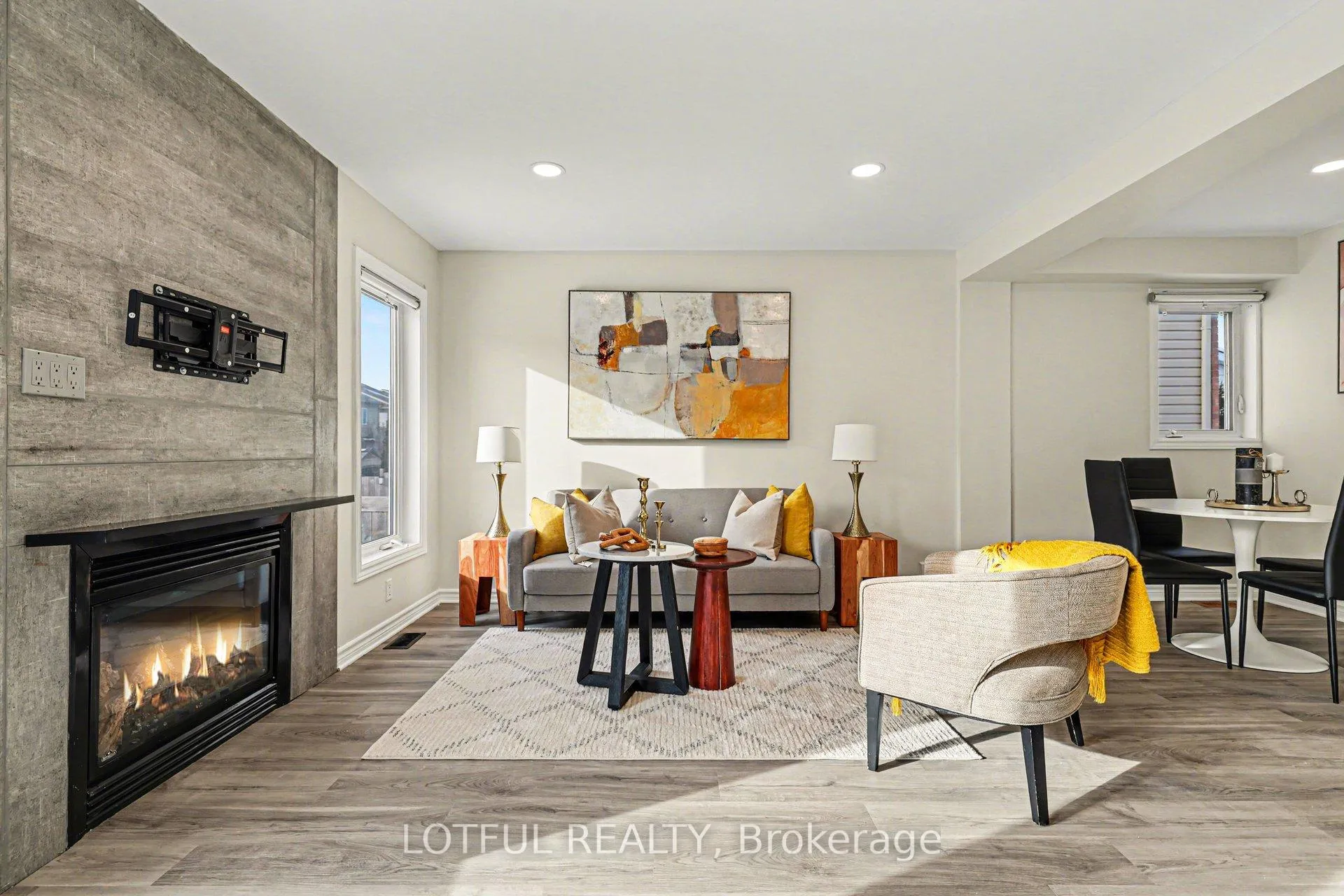 Photo 6 of 513 Paul Metivier Drive, Ottawa, Barrhaven - Strandherd — HOMEH