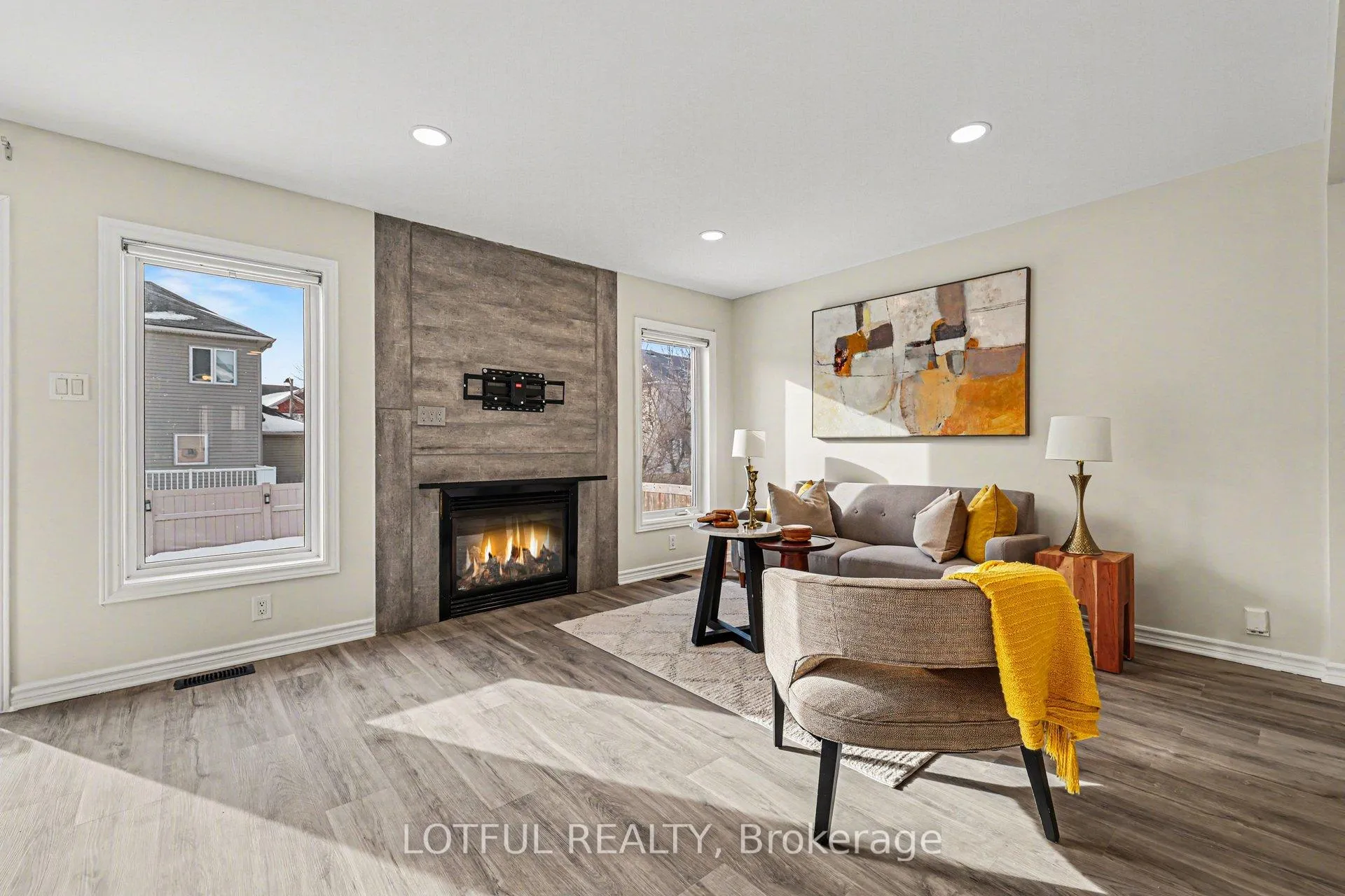 Photo 9 of 513 Paul Metivier Drive, Ottawa, Barrhaven - Strandherd — HOMEH