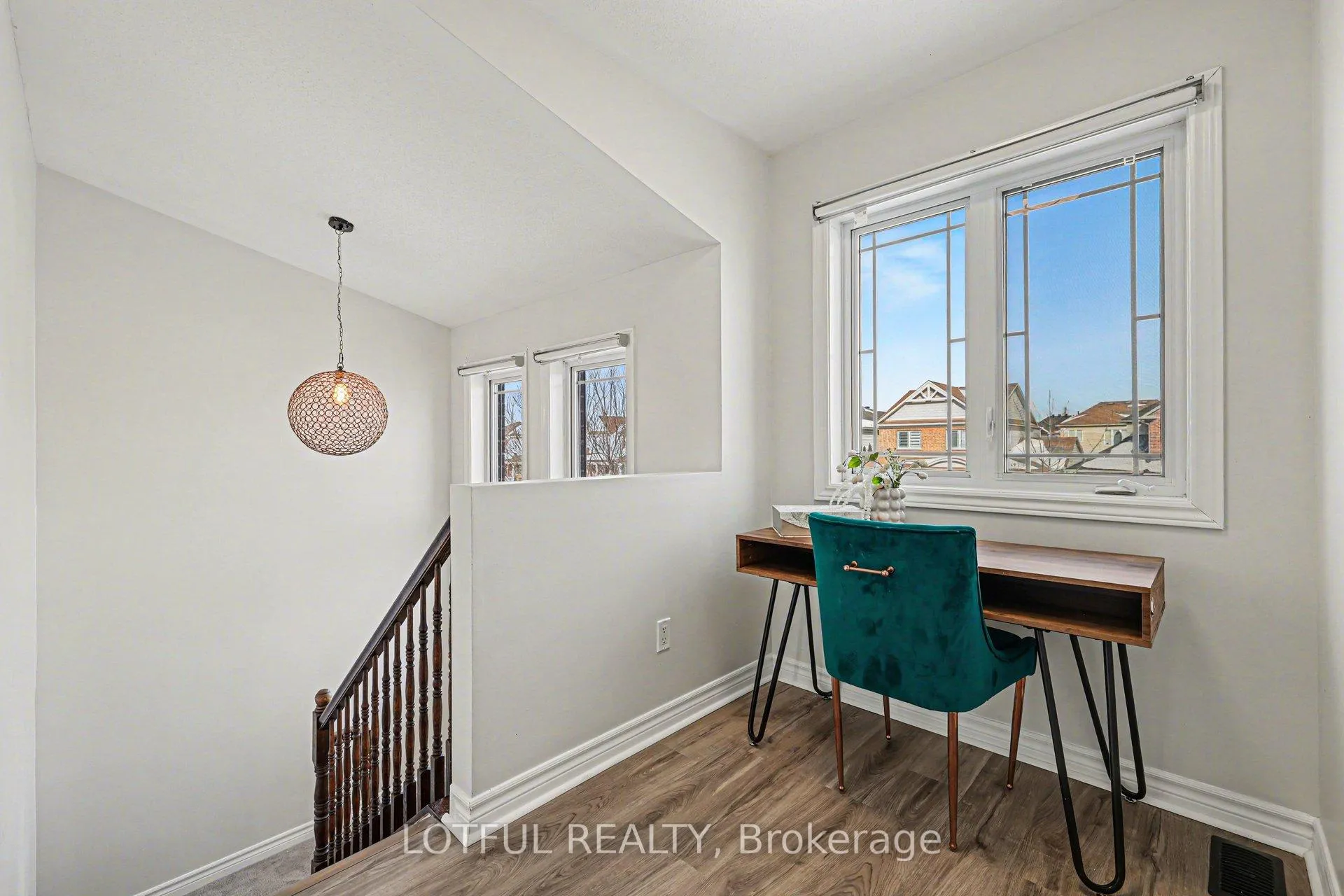 Photo 18 of 513 Paul Metivier Drive, Ottawa, Barrhaven - Strandherd — HOMEH