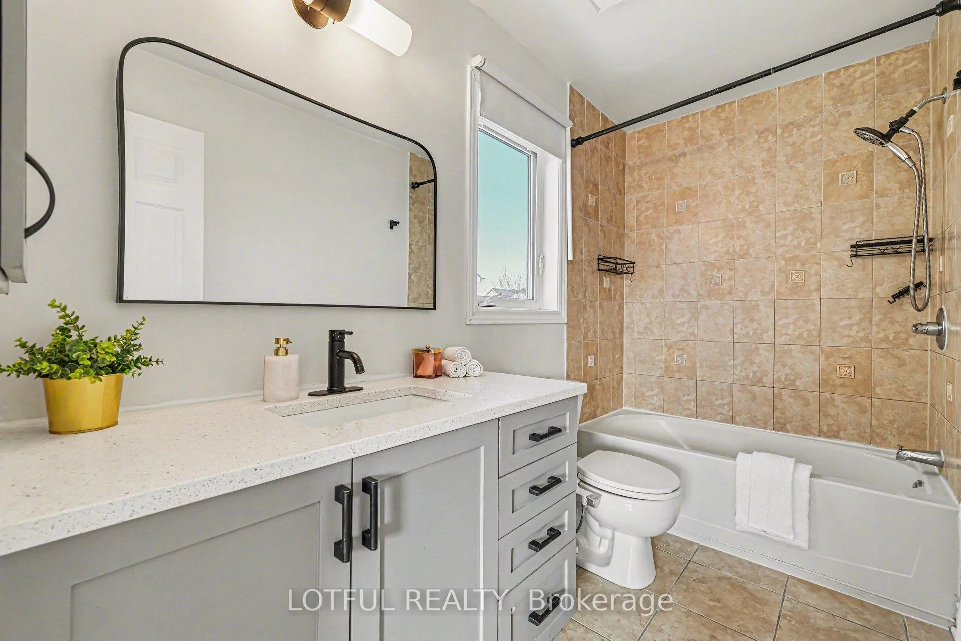 Photo 22 of 513 Paul Metivier Drive, Ottawa, Barrhaven - Strandherd — HOMEH