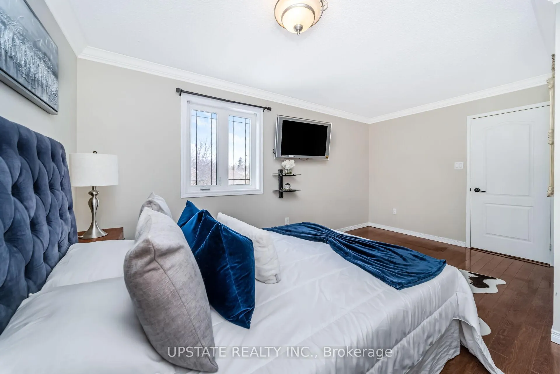 Photo 20 of 7 Birchway Place, Halton Hills, Acton — HOMEH