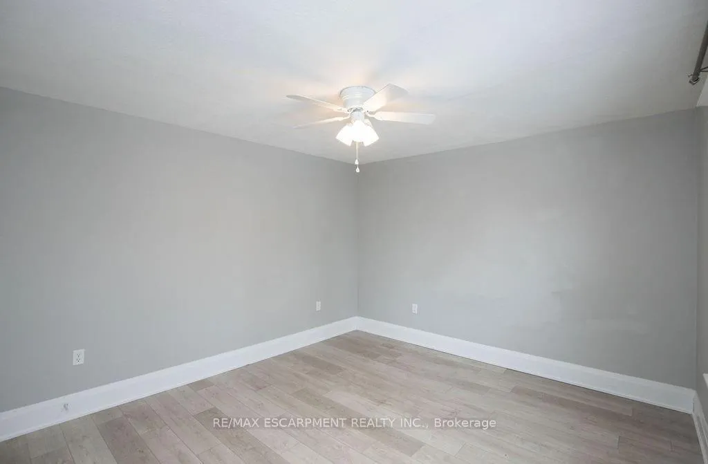 Photo 10 of Unit 2, 22 Prospect Street S, Hamilton, Stipley — HOMEH