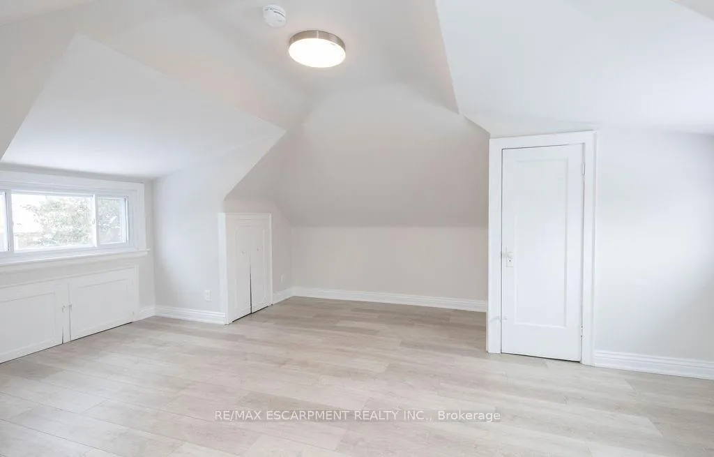 Photo 14 of Unit 2, 22 Prospect Street S, Hamilton, Stipley — HOMEH