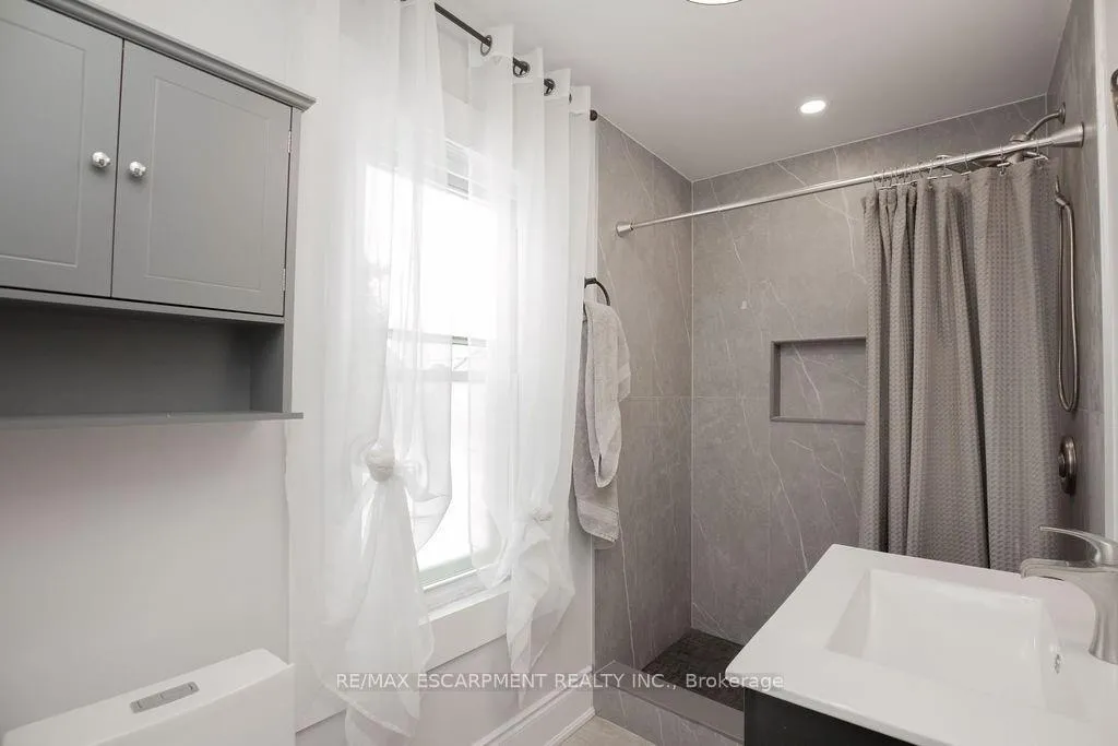 Photo 36 of Unit 2, 22 Prospect Street S, Hamilton, Stipley — HOMEH