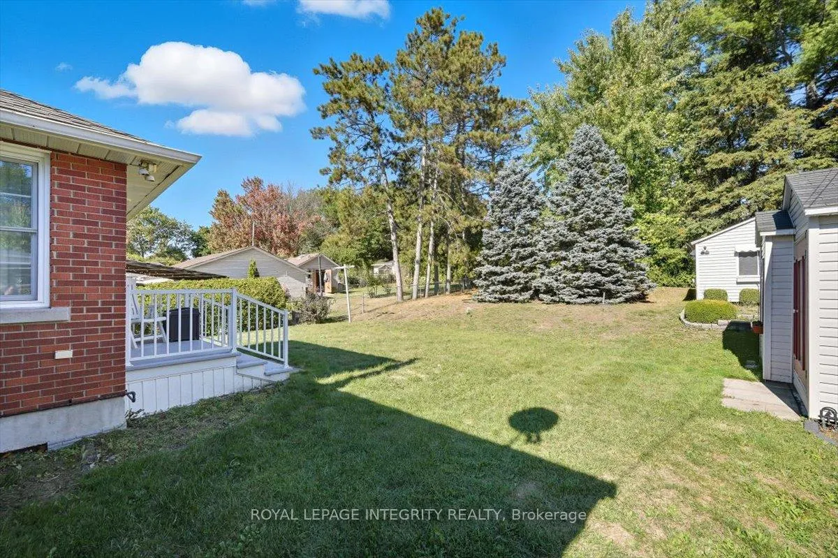 Photo 31 of 39 Appleford Street, Ottawa, Cardinal Heights — HOMEH