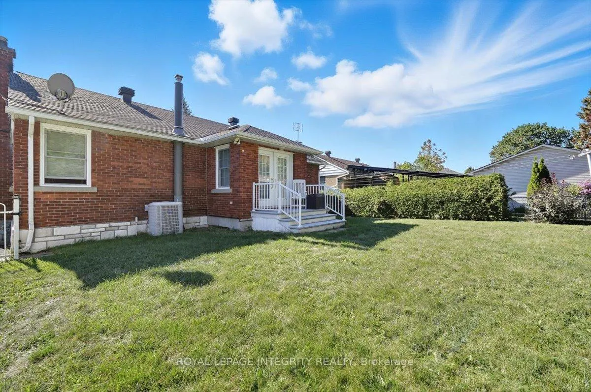 Photo 32 of 39 Appleford Street, Ottawa, Cardinal Heights — HOMEH