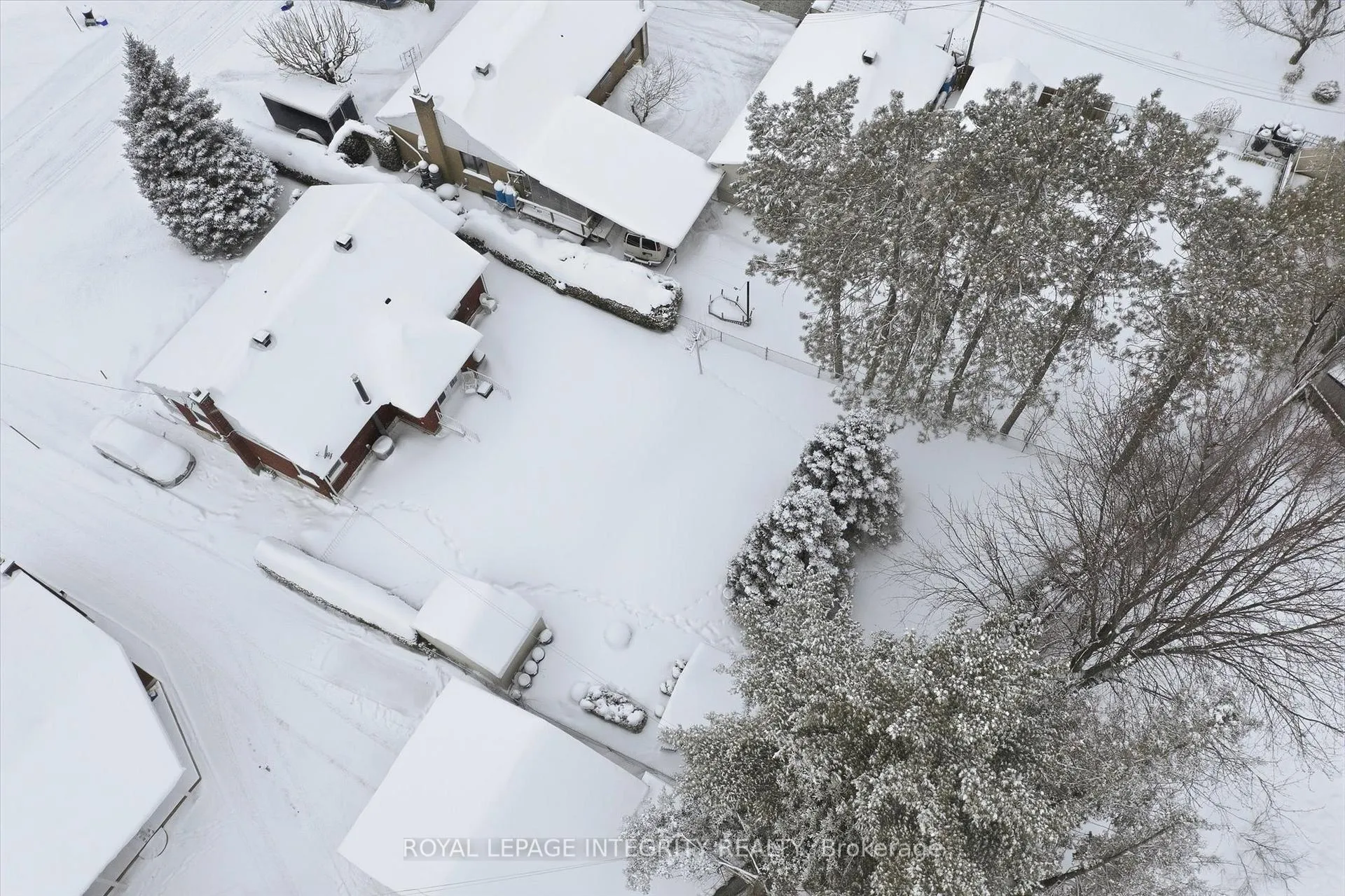 Photo 41 of 39 Appleford Street, Ottawa, Cardinal Heights — HOMEH