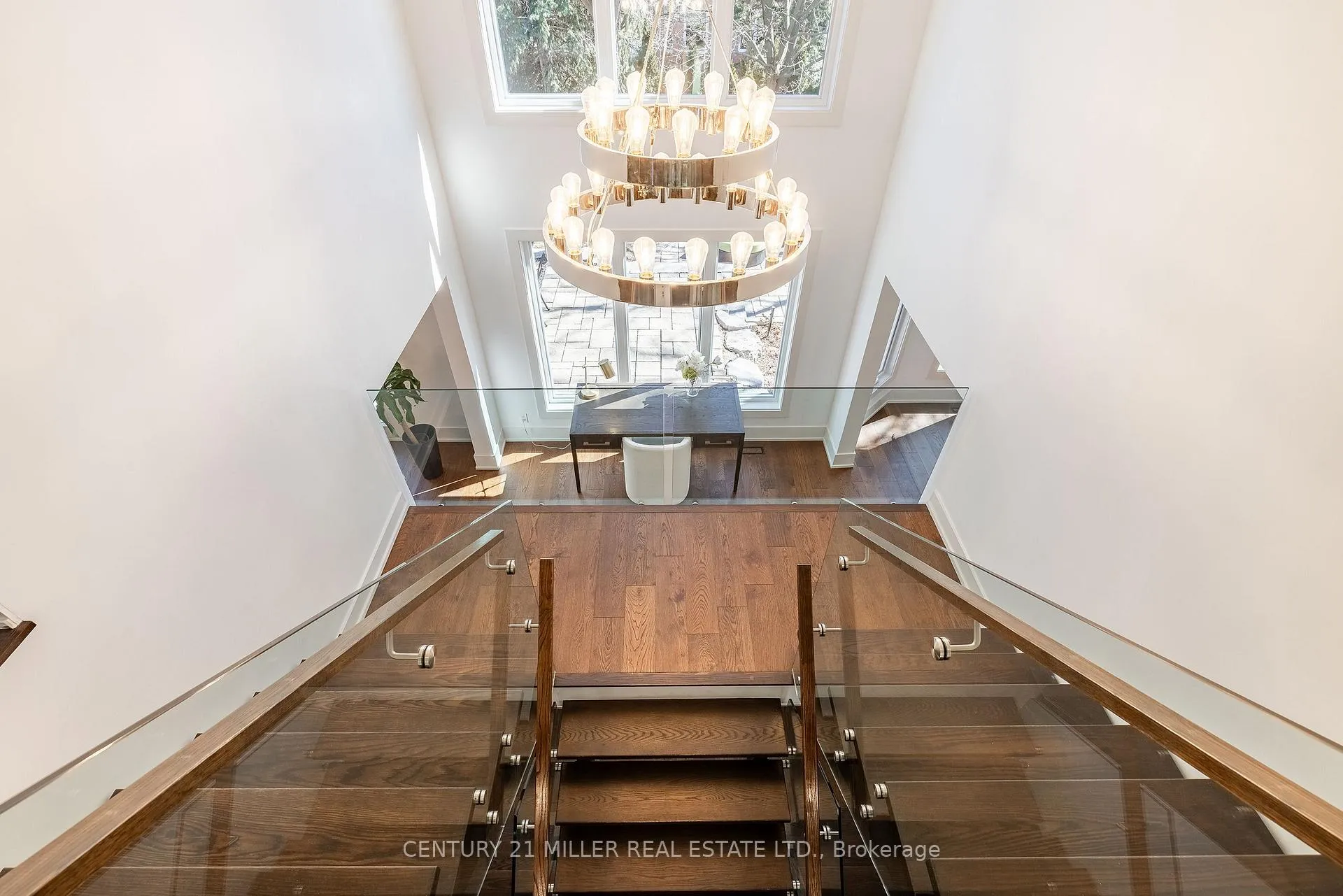 Photo 16 of 1036 Masters Green, Oakville, Glen Abbey — HOMEH