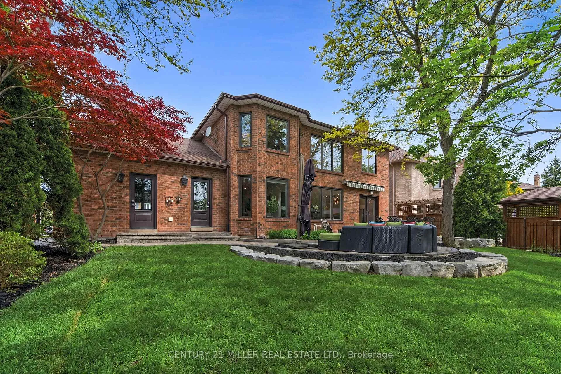 Photo 29 of 1036 Masters Green, Oakville, Glen Abbey — HOMEH
