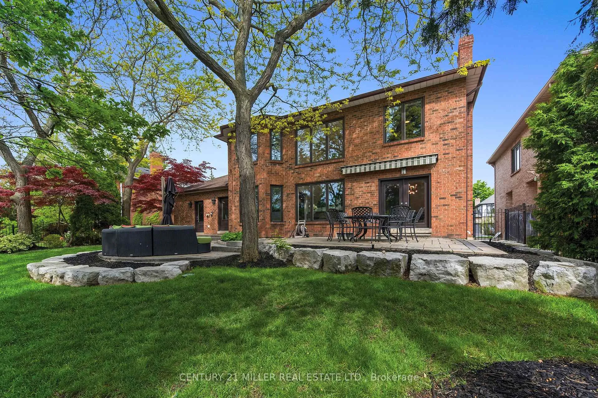 Photo 30 of 1036 Masters Green, Oakville, Glen Abbey — HOMEH