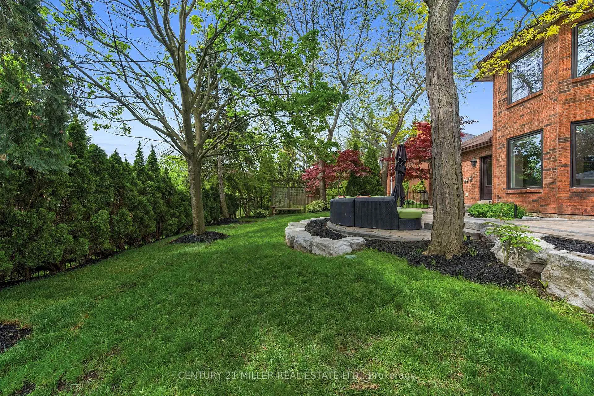 Photo 35 of 1036 Masters Green, Oakville, Glen Abbey — HOMEH